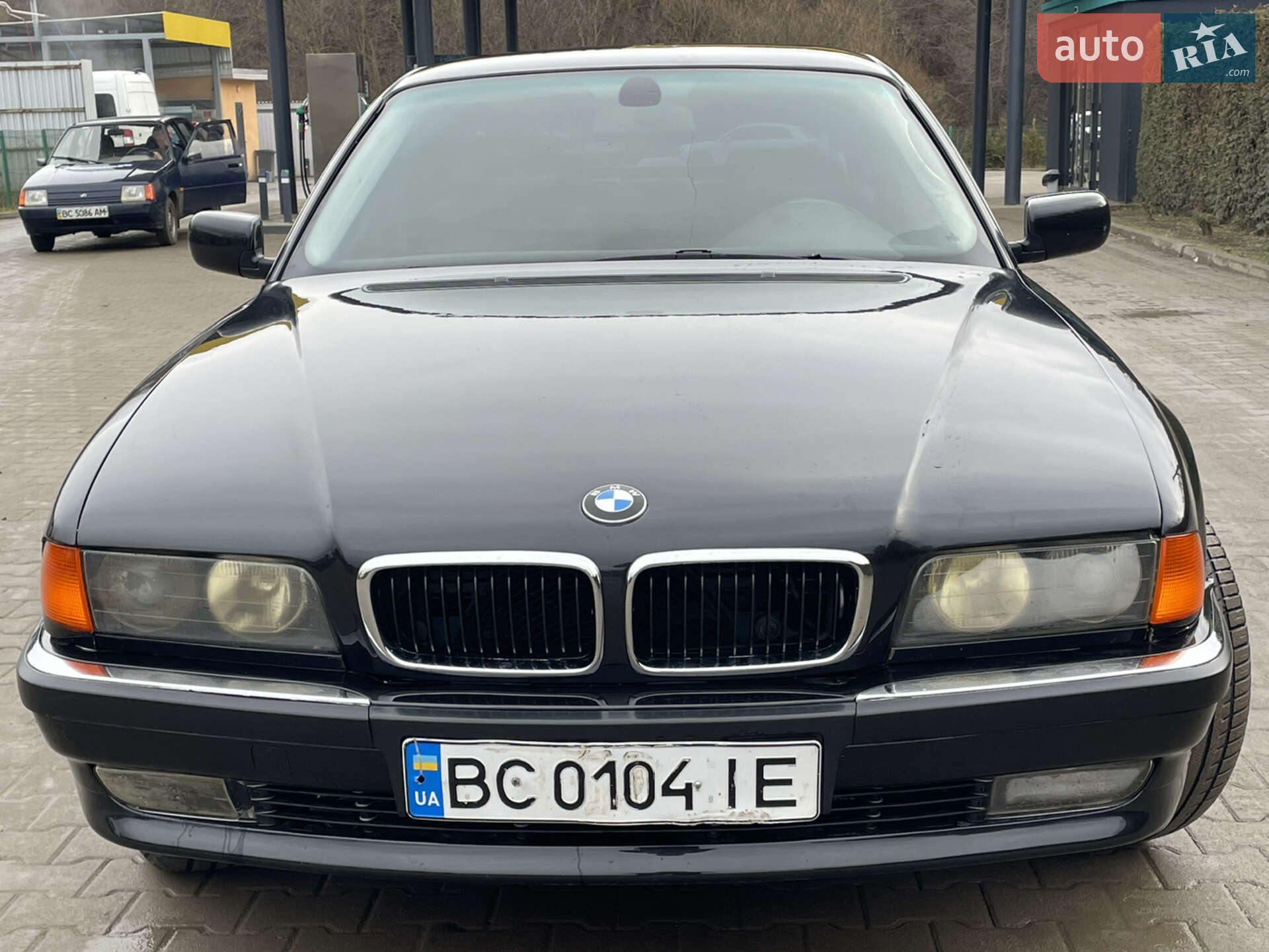 BMW 740 1998