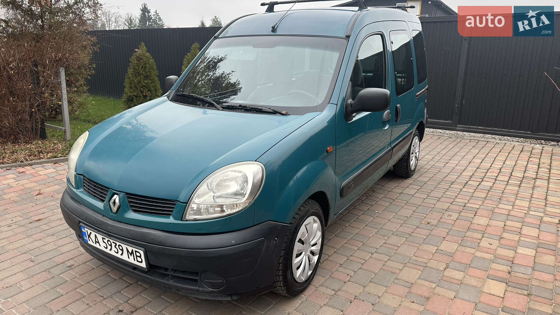 Головне фото звіту автомобіля RENAULT KANGOO 2003