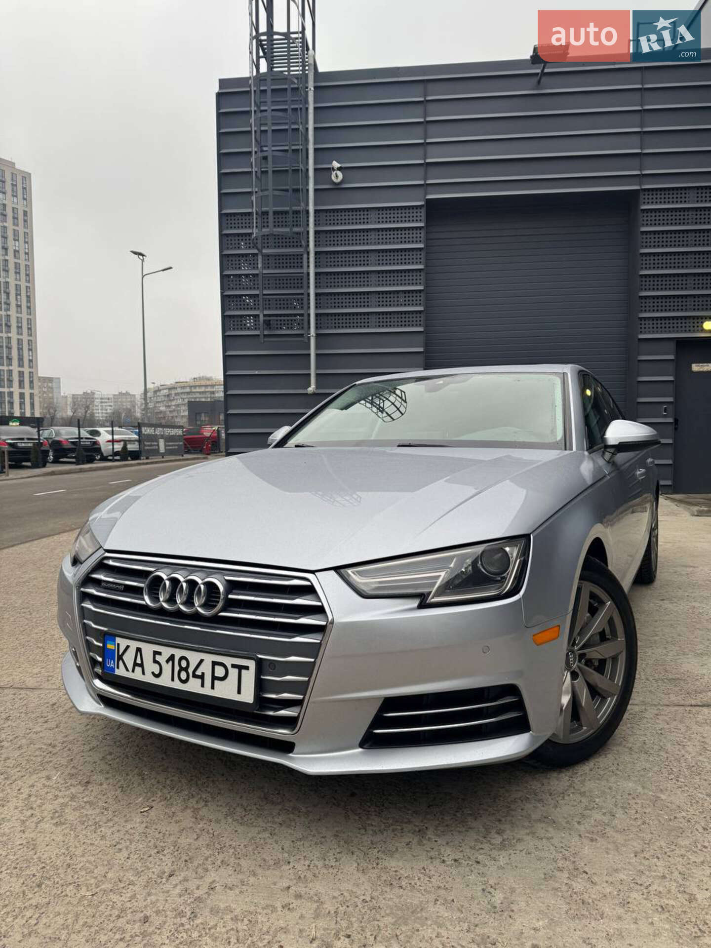 AUDI A4