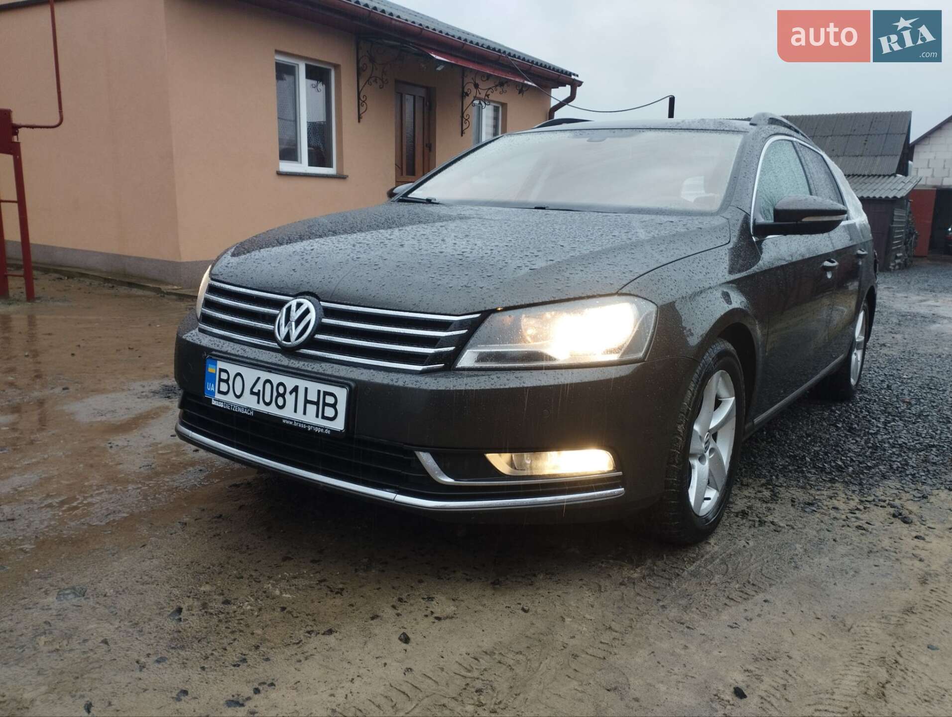 VOLKSWAGEN PASSAT 2013