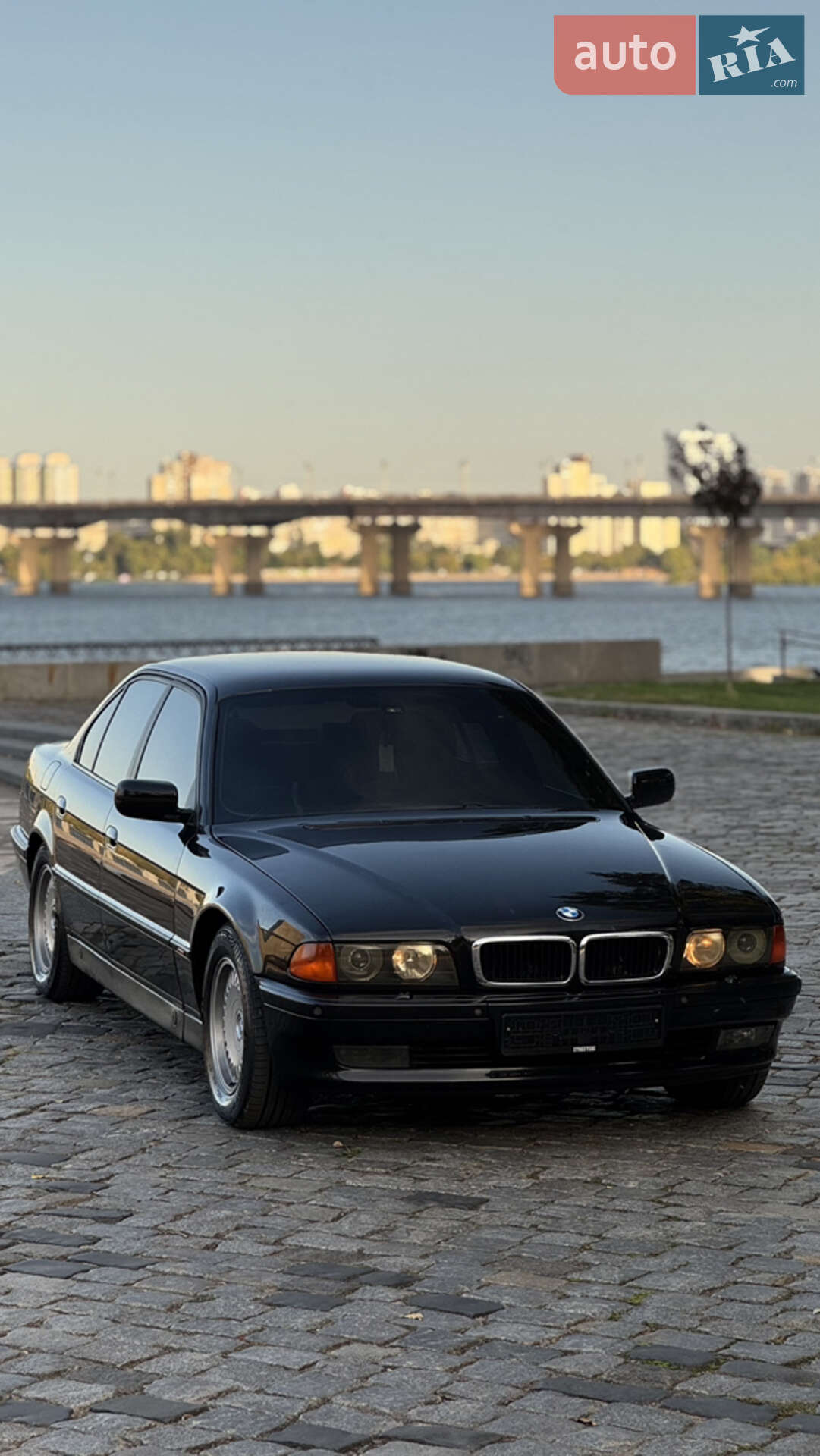 BMW 735I 1996