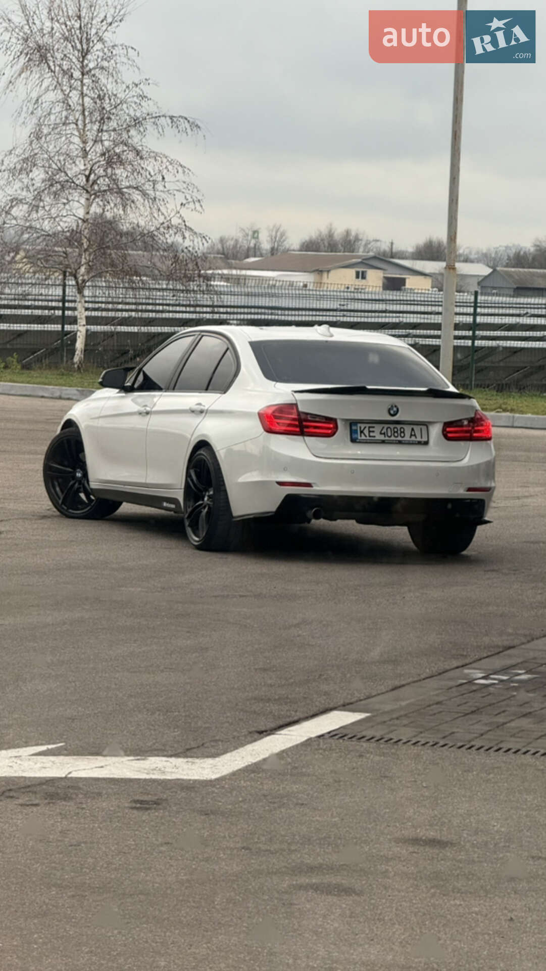 Головне фото звіту автомобіля BMW 320I 2014