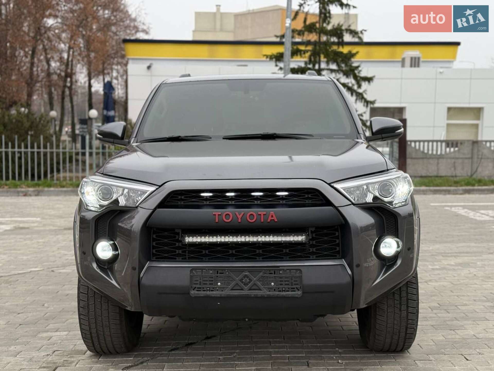 TOYOTA 4 RUNNER 2016