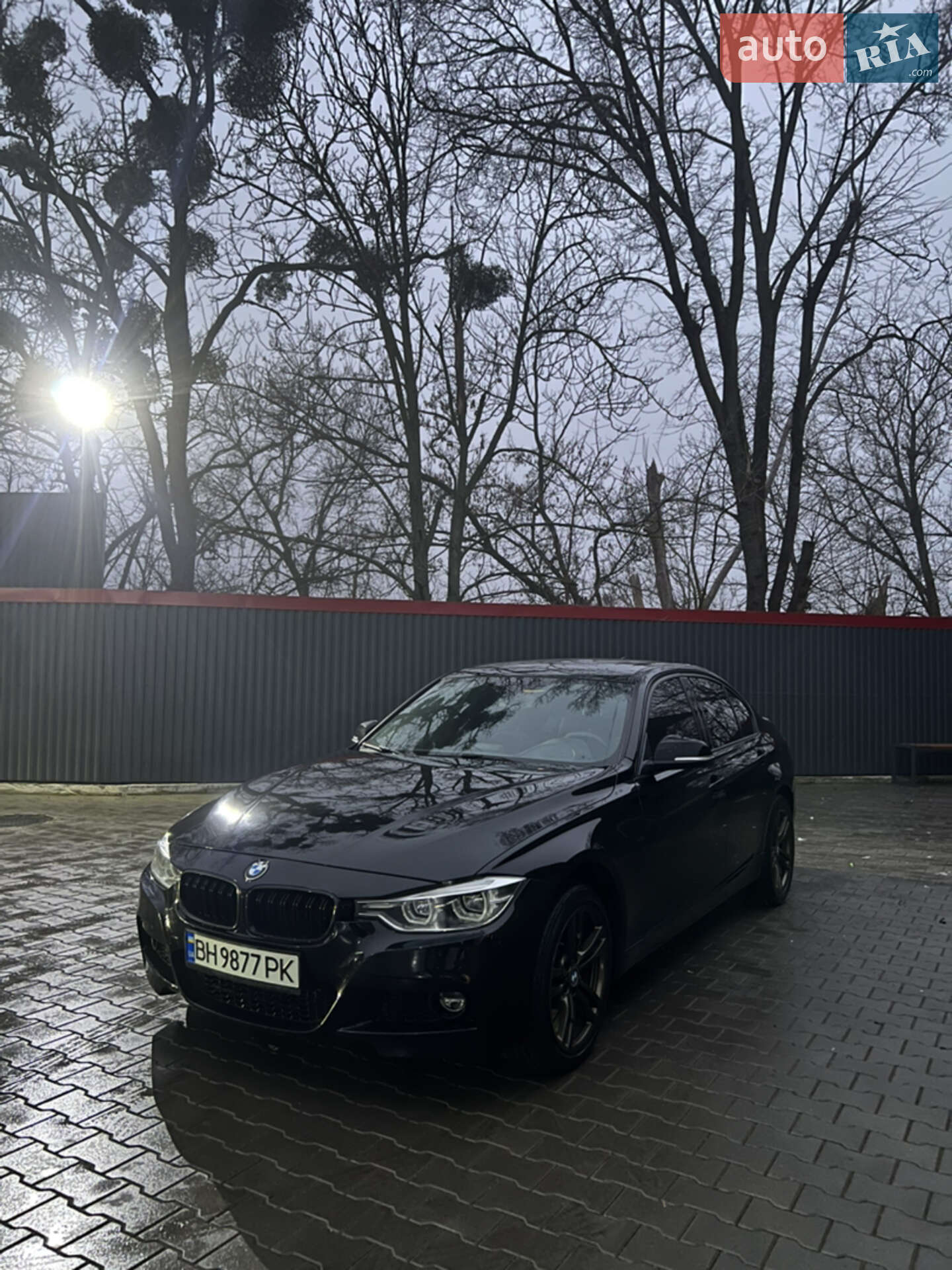 Головне фото звіту автомобіля BMW 328I 2015