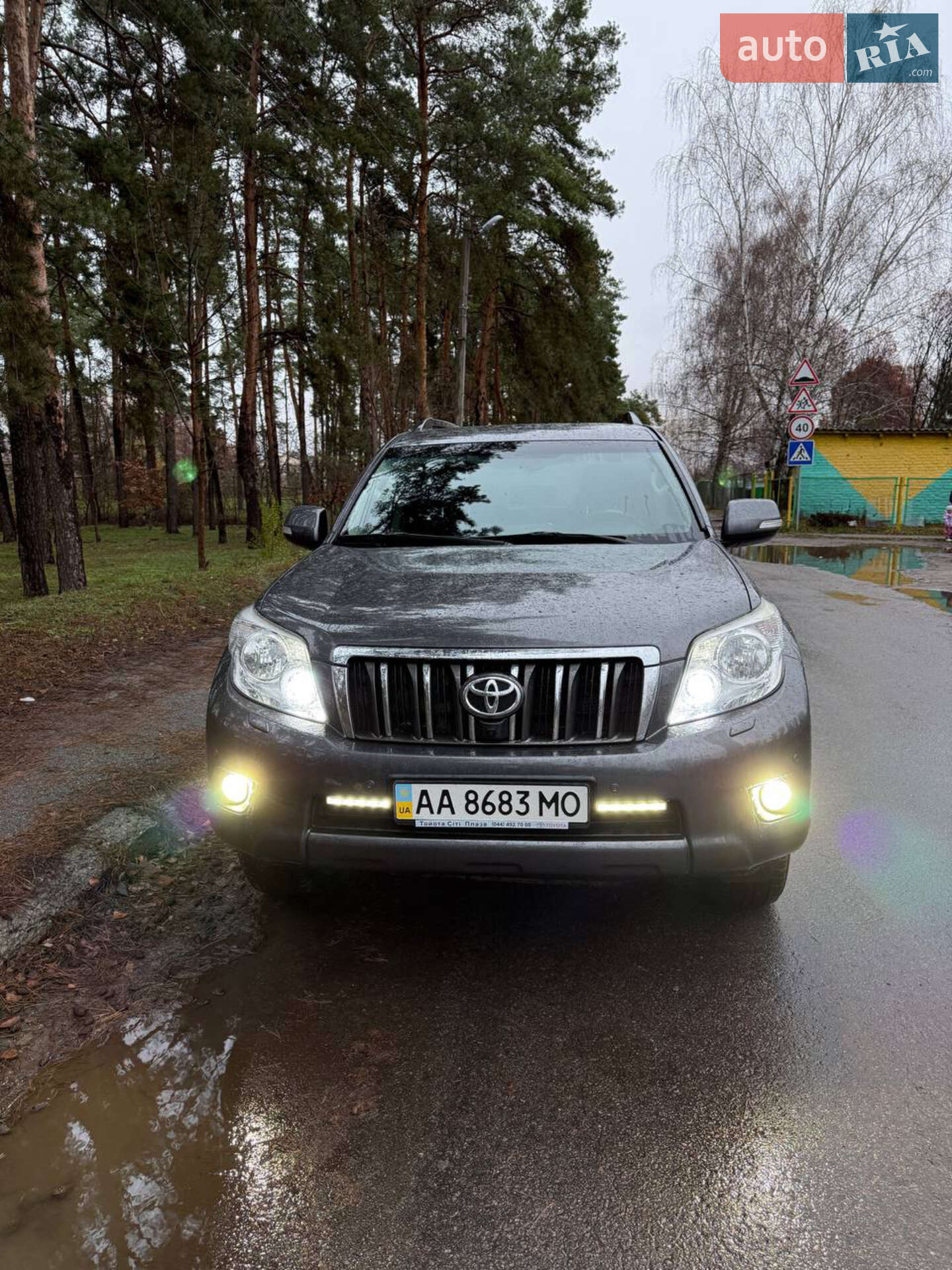 TOYOTA LAND CRUISER PRADO 2013