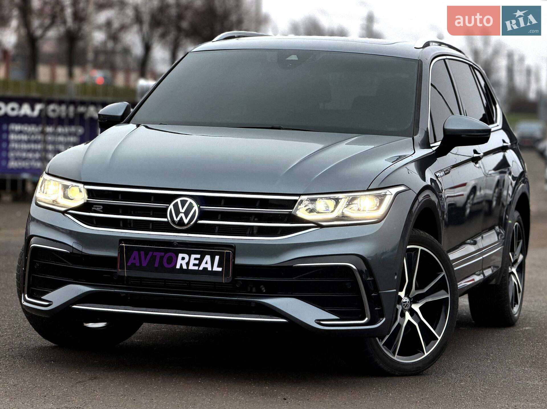 VOLKSWAGEN TIGUAN 2022
