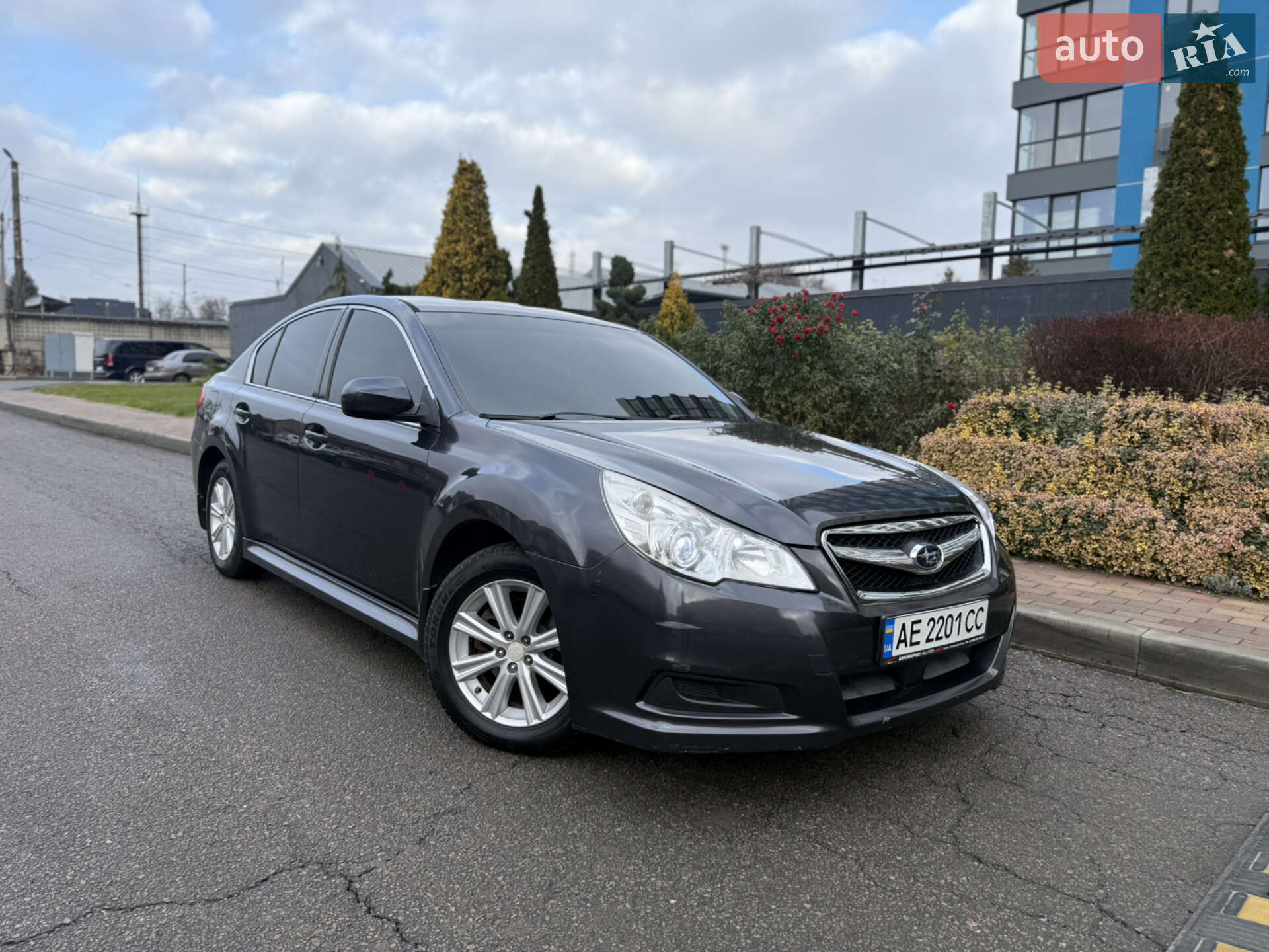 SUBARU LEGACY 2011