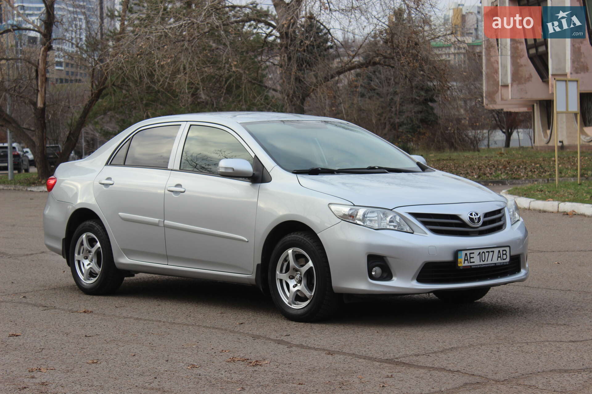 TOYOTA COROLLA 2012