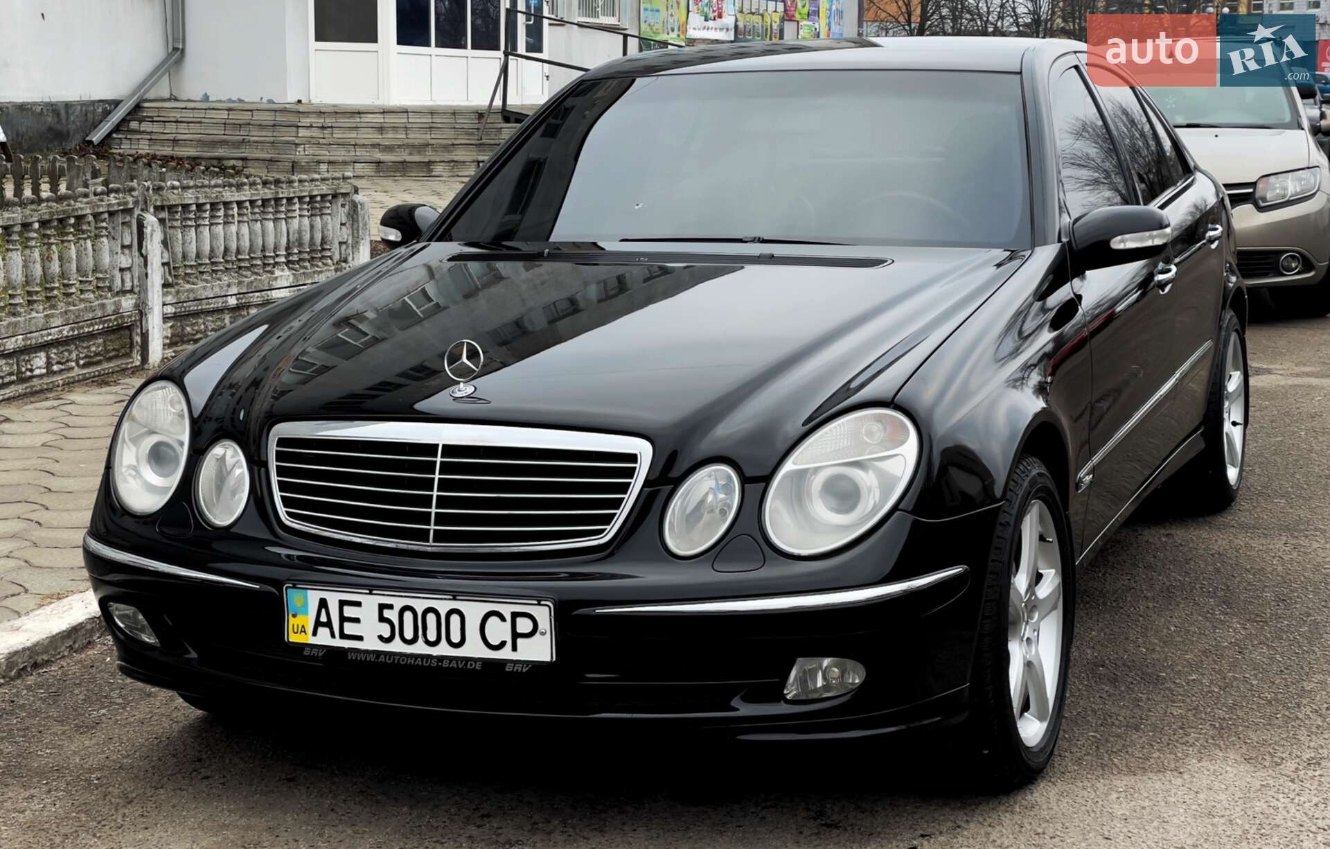 MERCEDES-BENZ 200 E 2004
