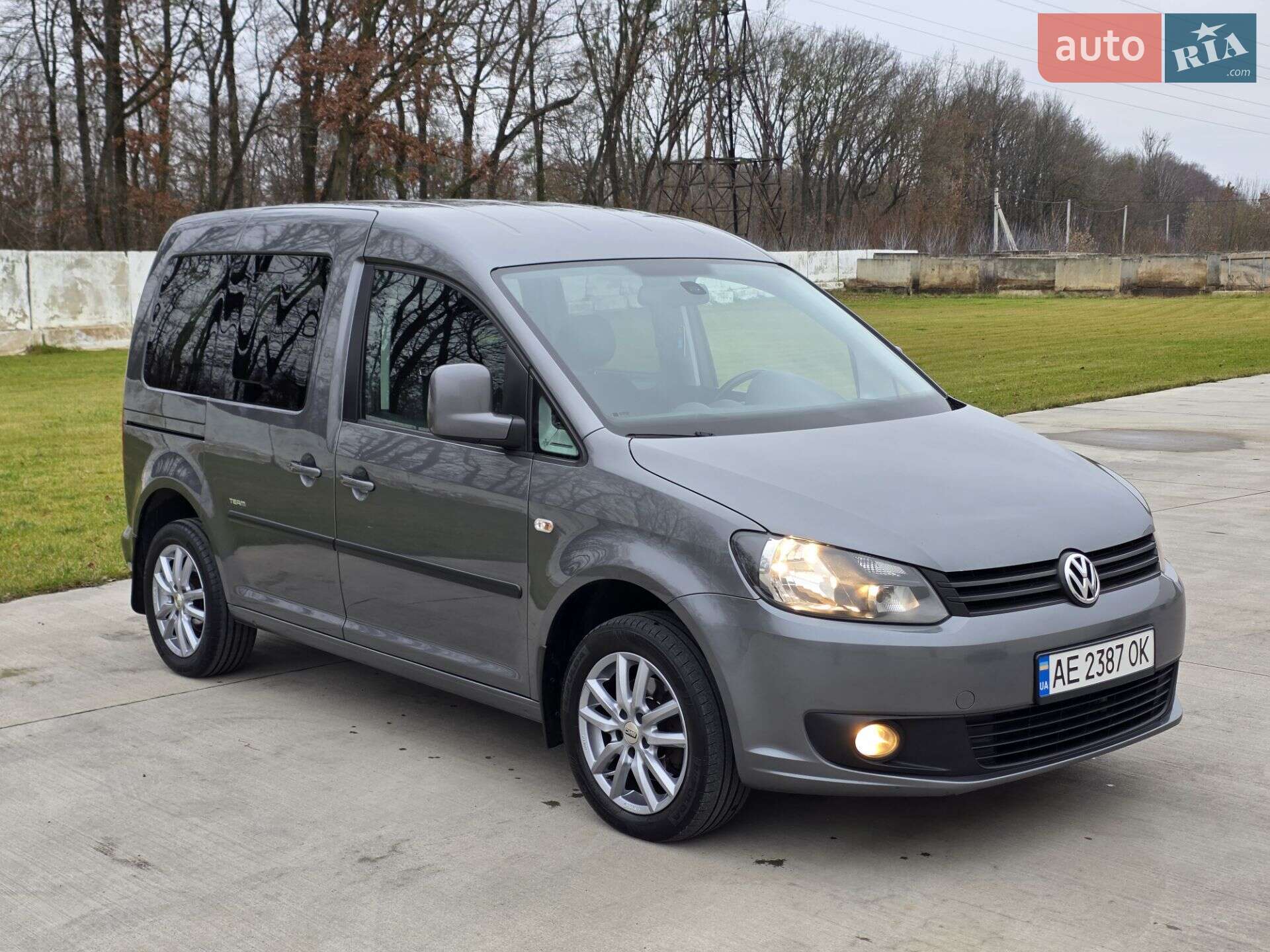 VOLKSWAGEN CADDY 2014