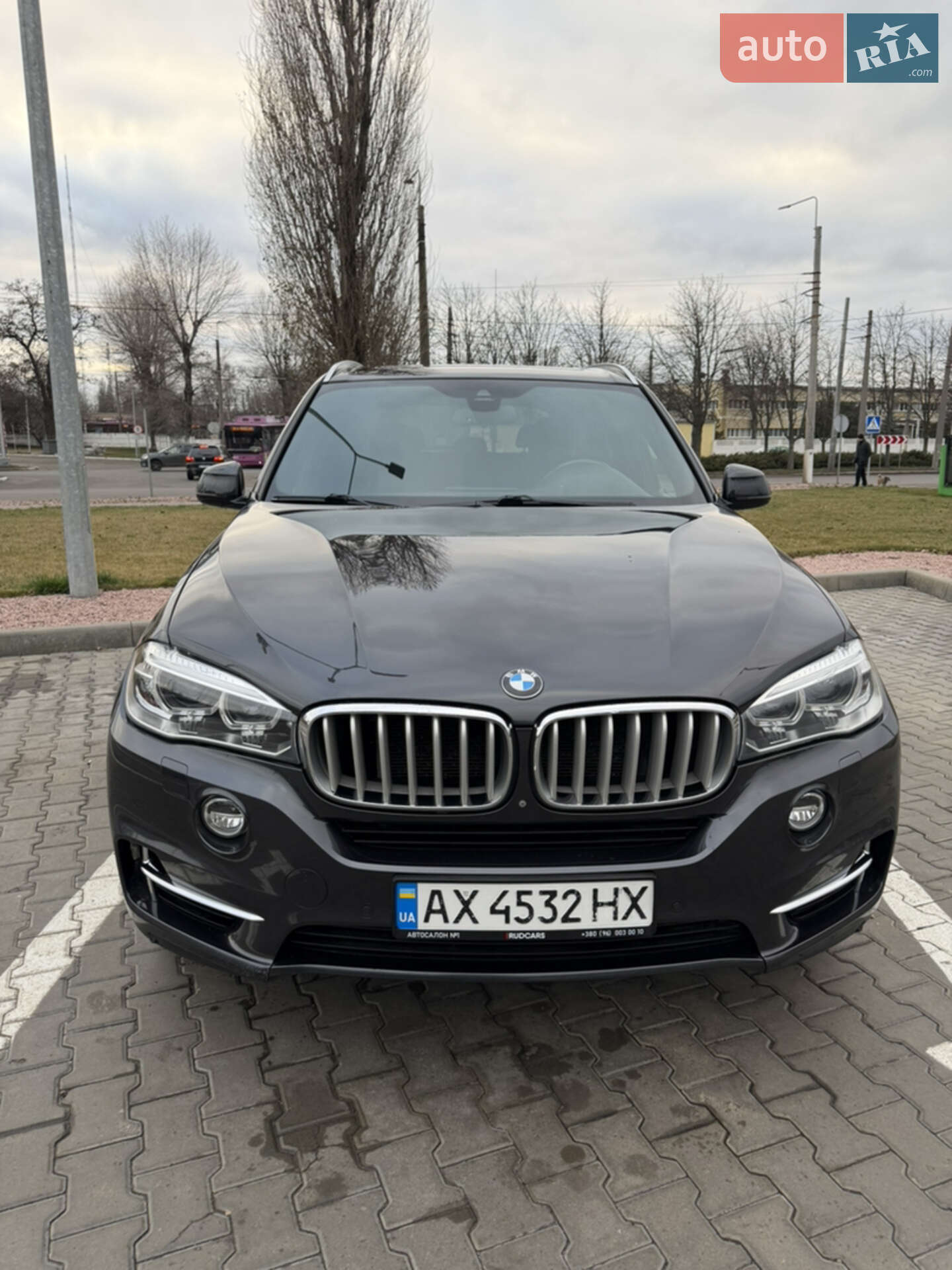 Головне фото звіту автомобіля BMW X5 2017