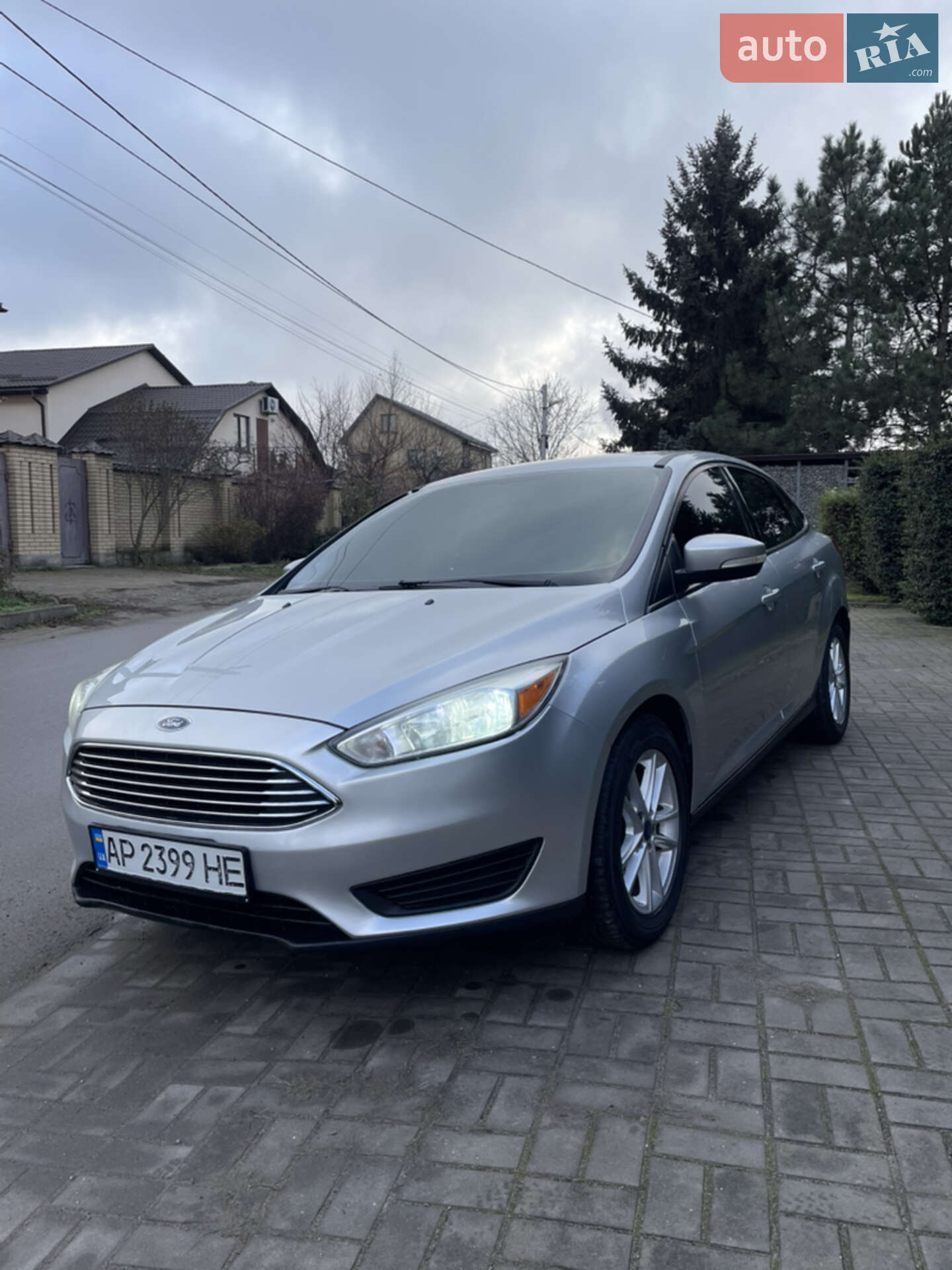 Головне фото звіту автомобіля FORD FOCUS 2016