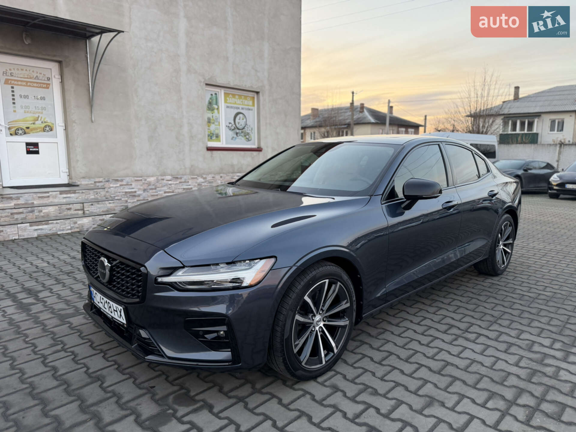 VOLVO S60 2021
