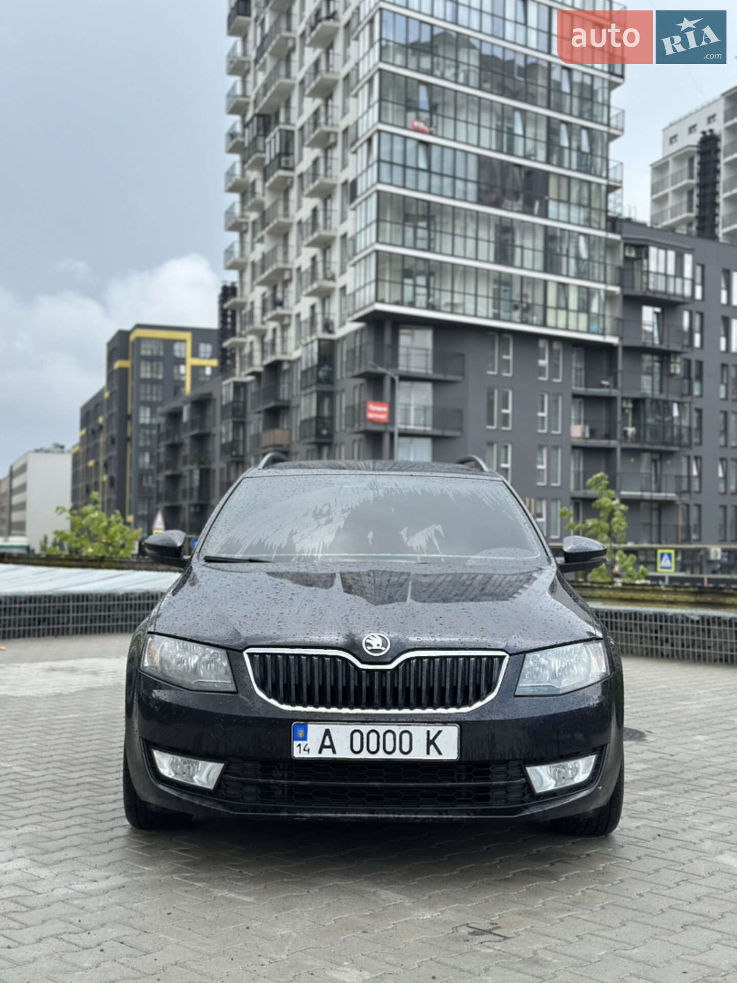 Головне фото звіту автомобіля SKODA OCTAVIA 2013