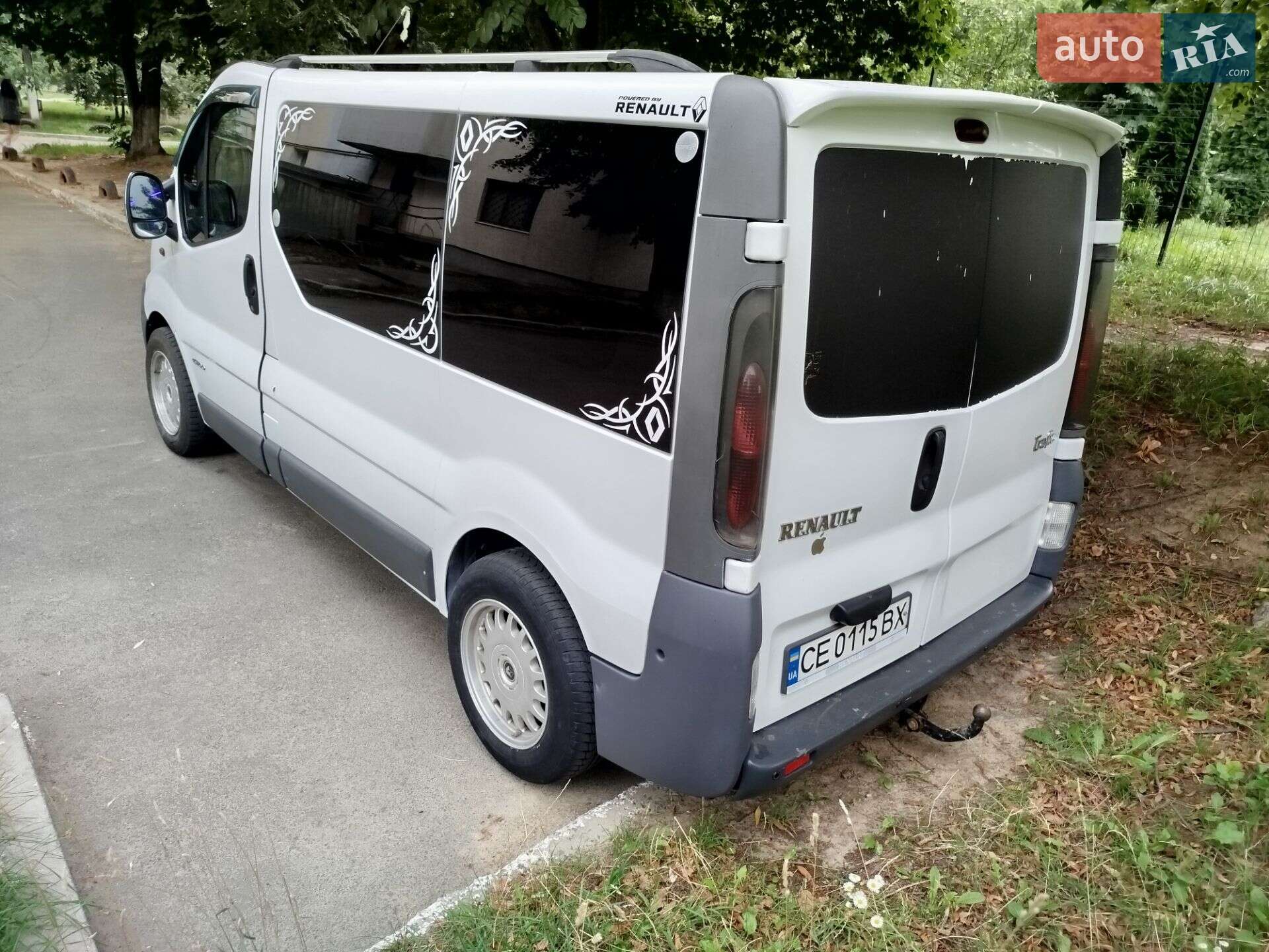 RENAULT TRAFIC 2005