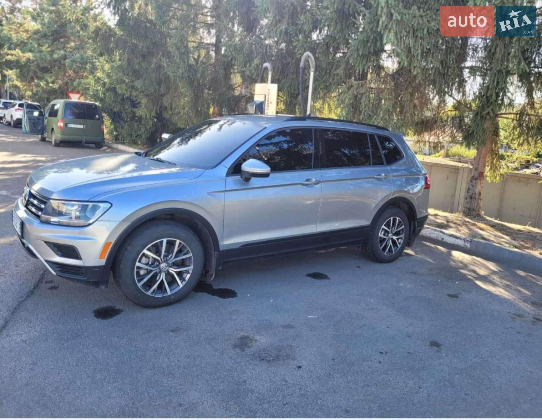 VOLKSWAGEN TIGUAN 2021