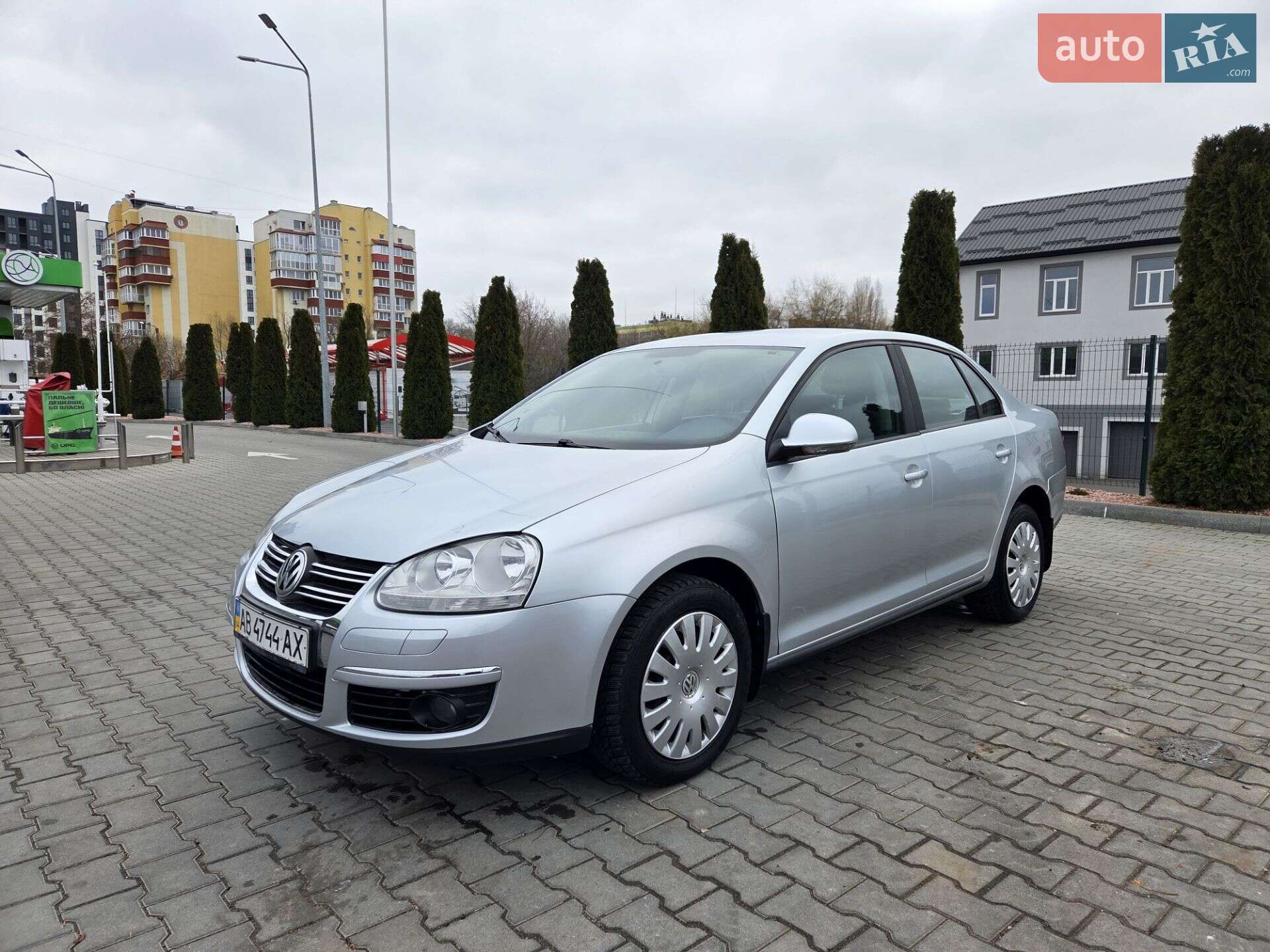 VOLKSWAGEN JETTA 2008