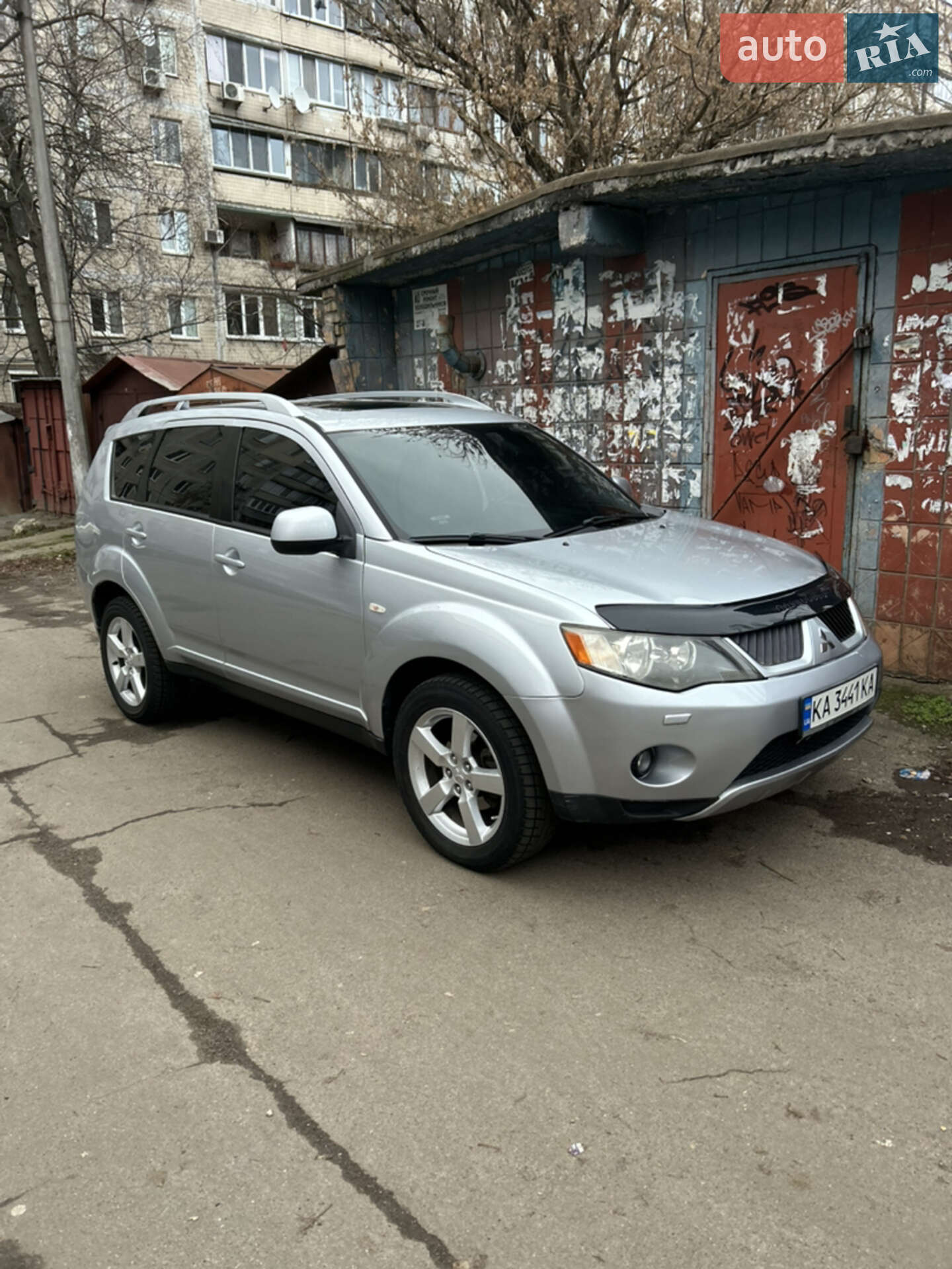 Головне фото звіту автомобіля MITSUBISHI OUTLANDER 2007