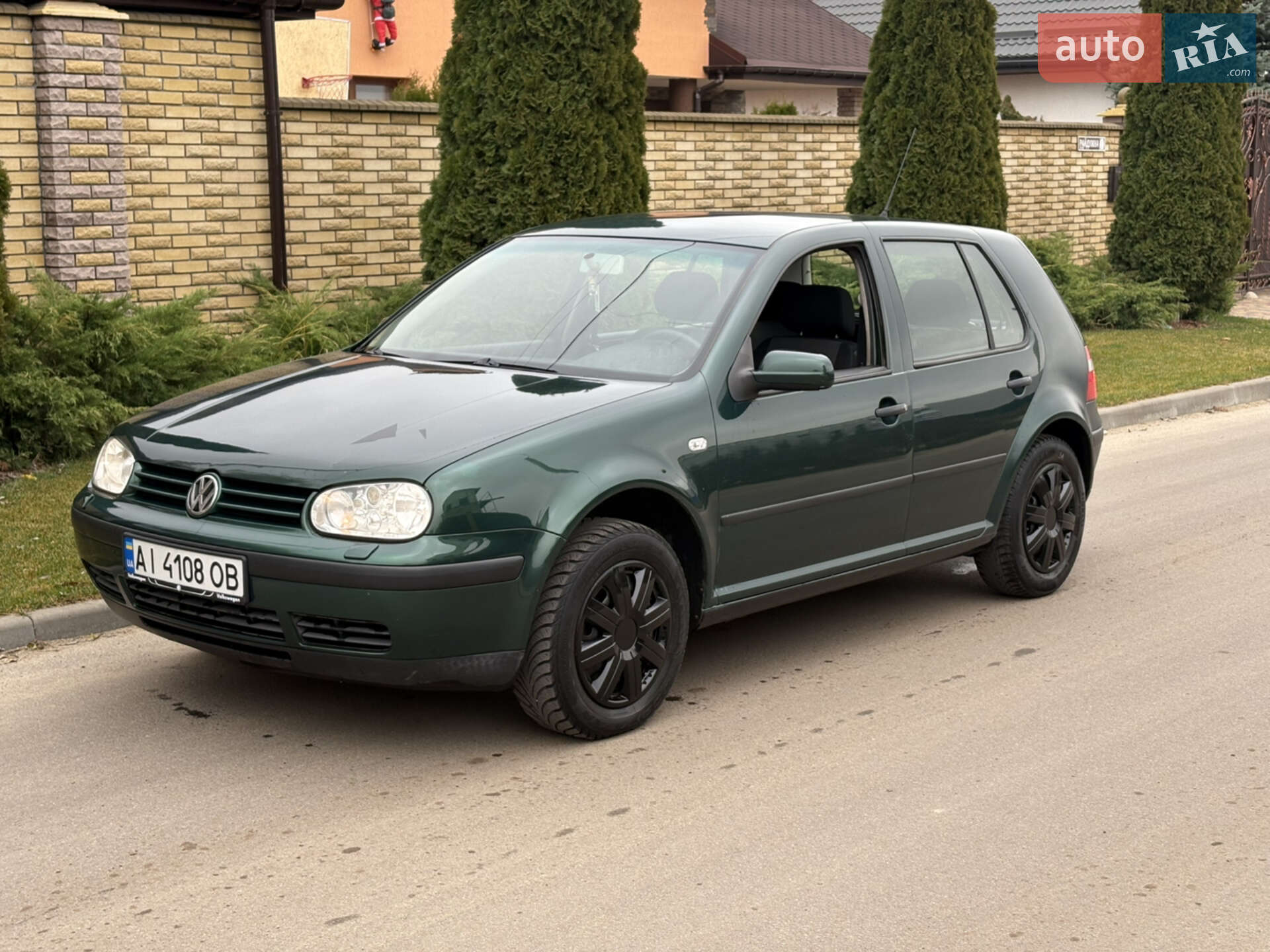 VOLKSWAGEN GOLF 2003