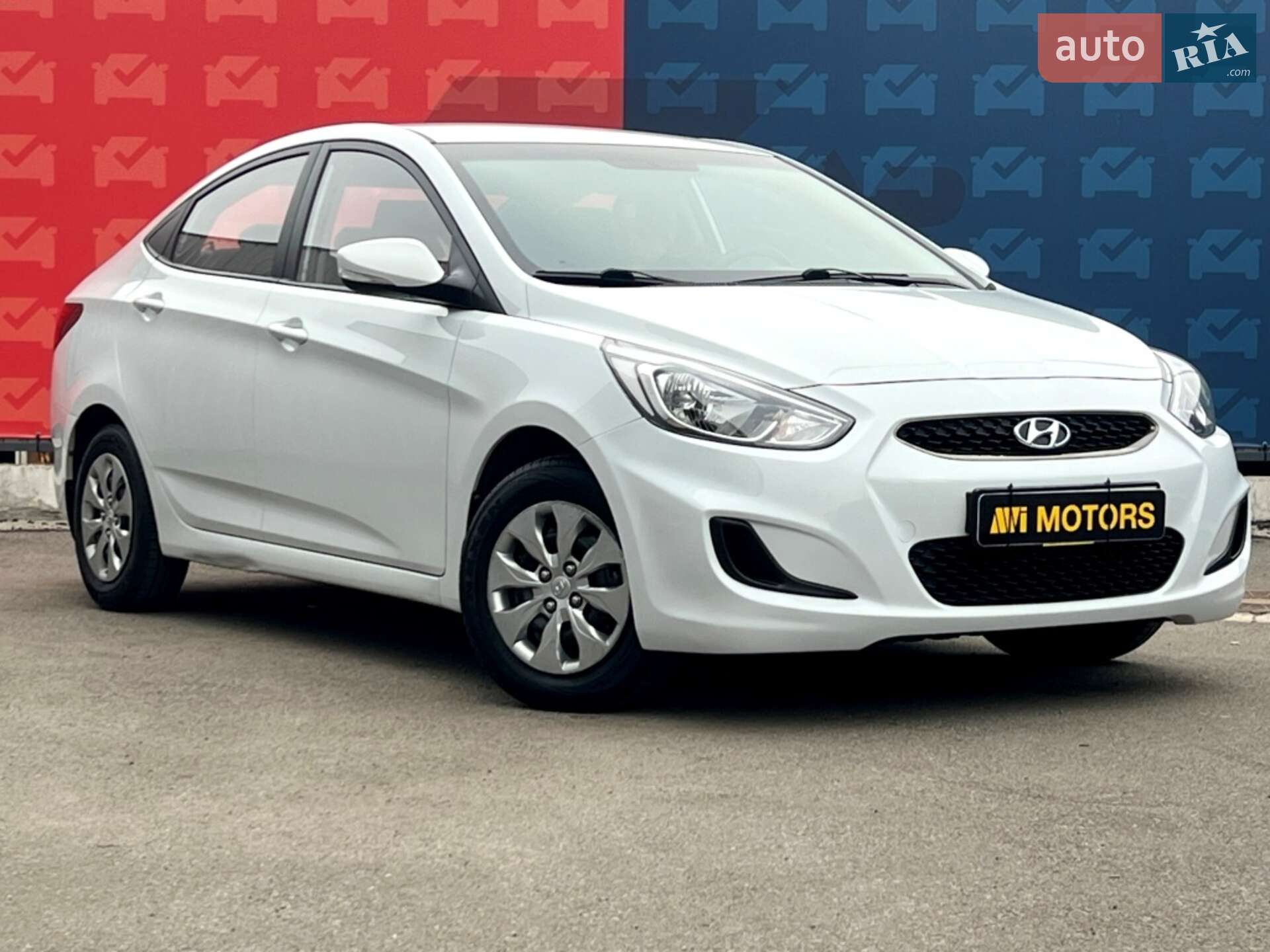 Головне фото звіту автомобіля HYUNDAI ACCENT 2019
