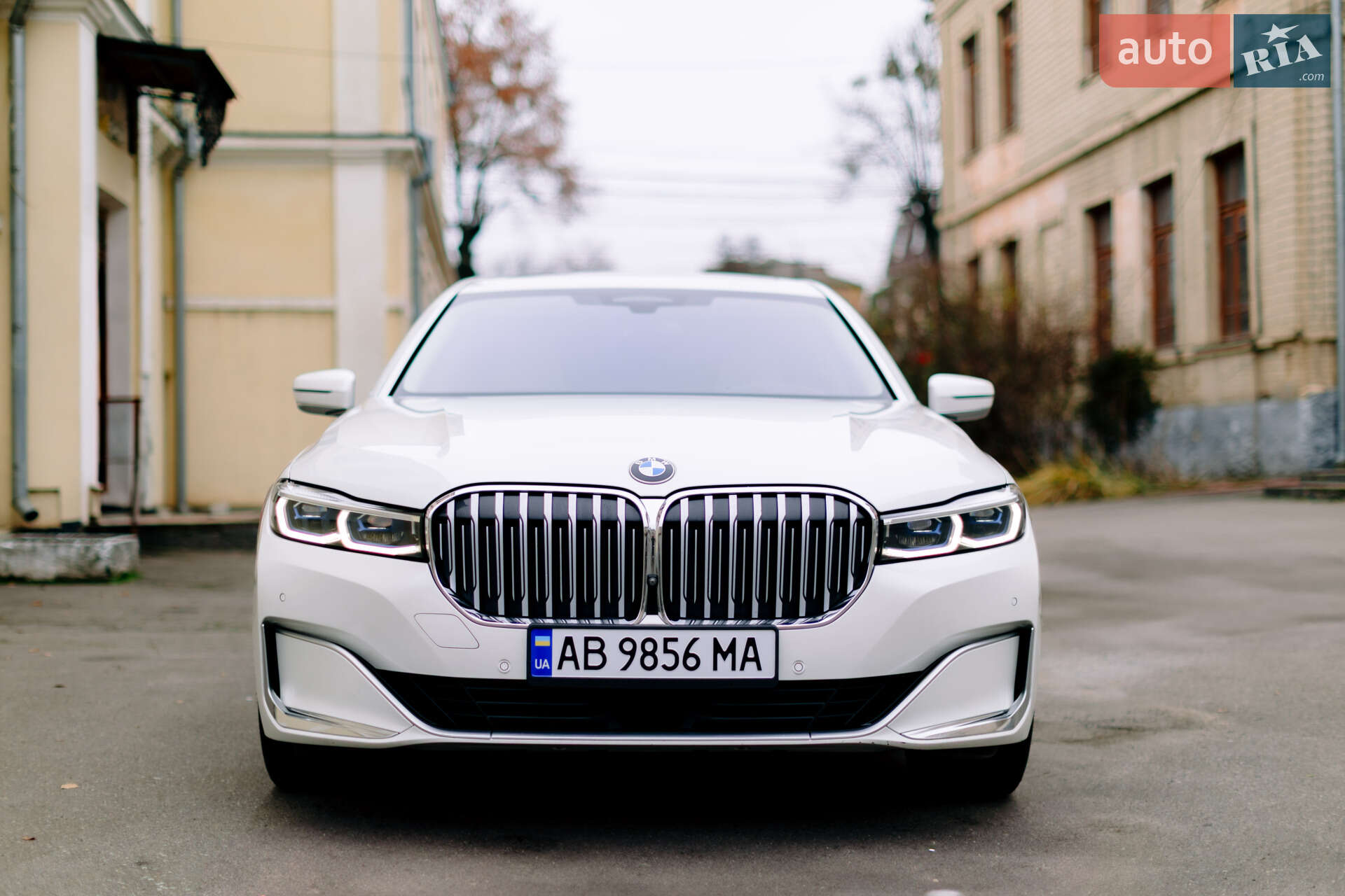 BMW 750XI 2019
