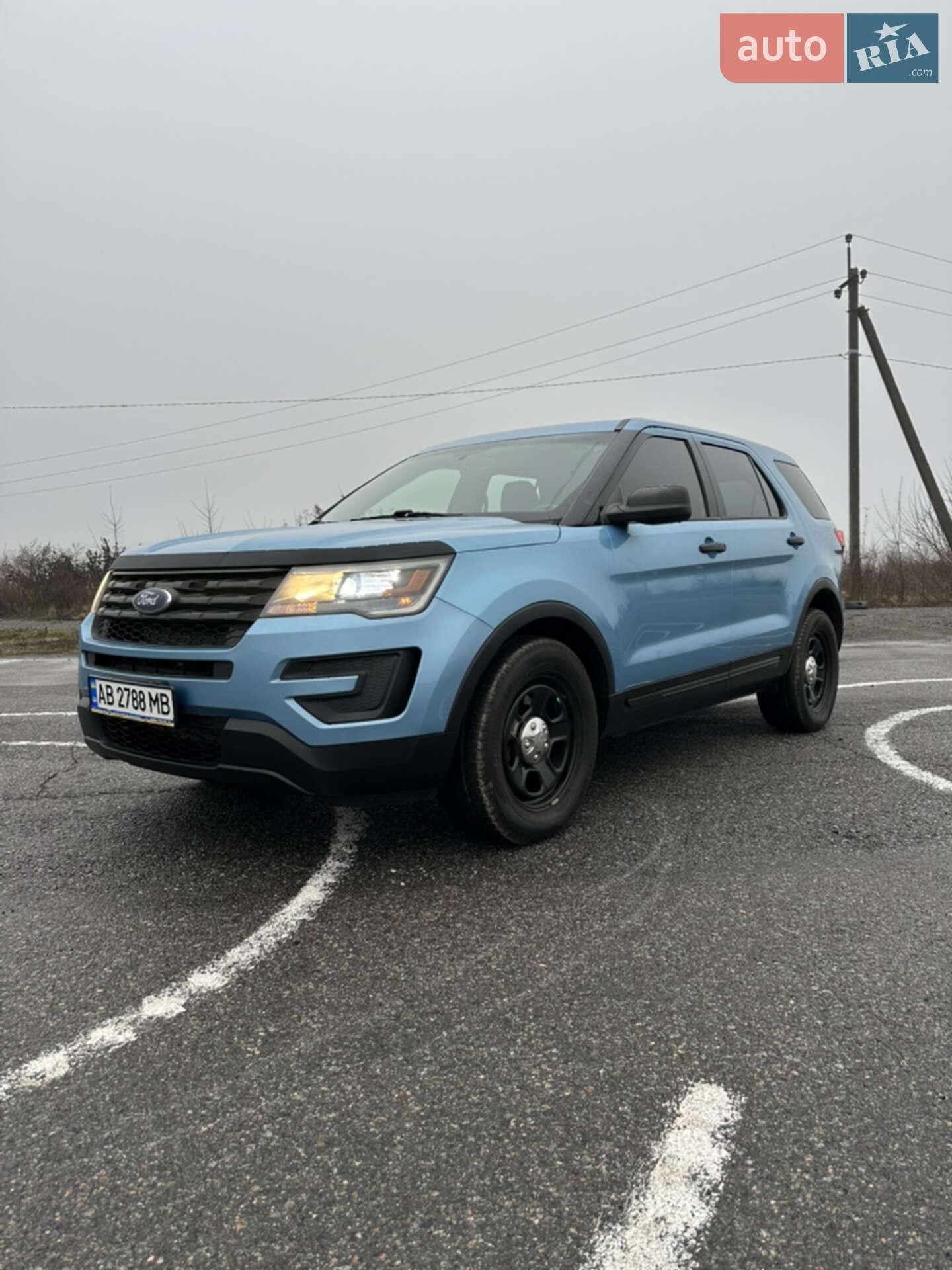 Головне фото звіту автомобіля FORD EXPLORER 2017