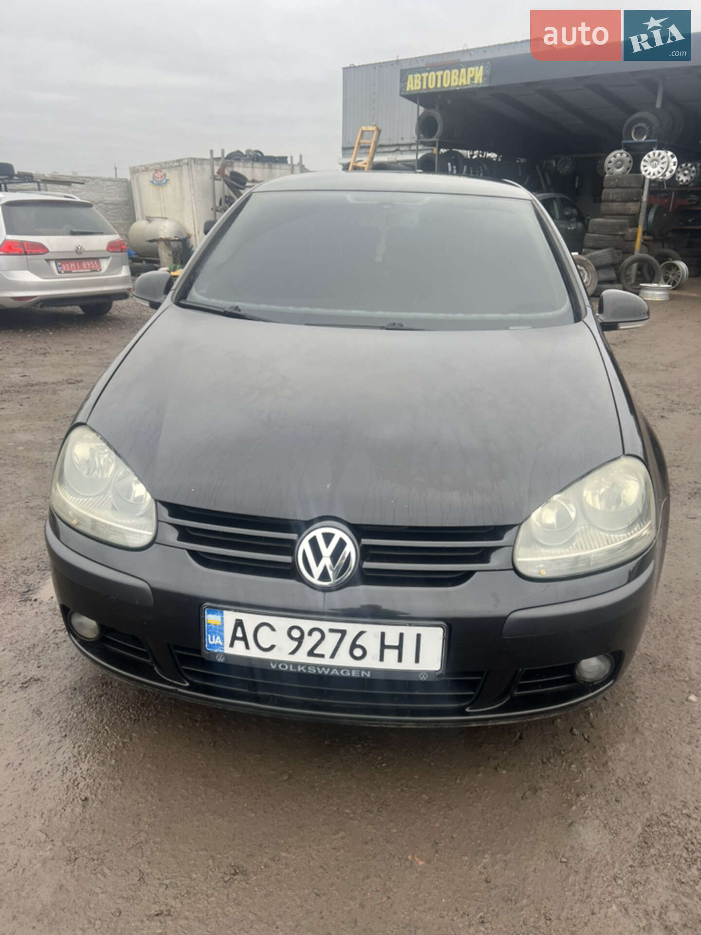 VOLKSWAGEN GOLF 2004