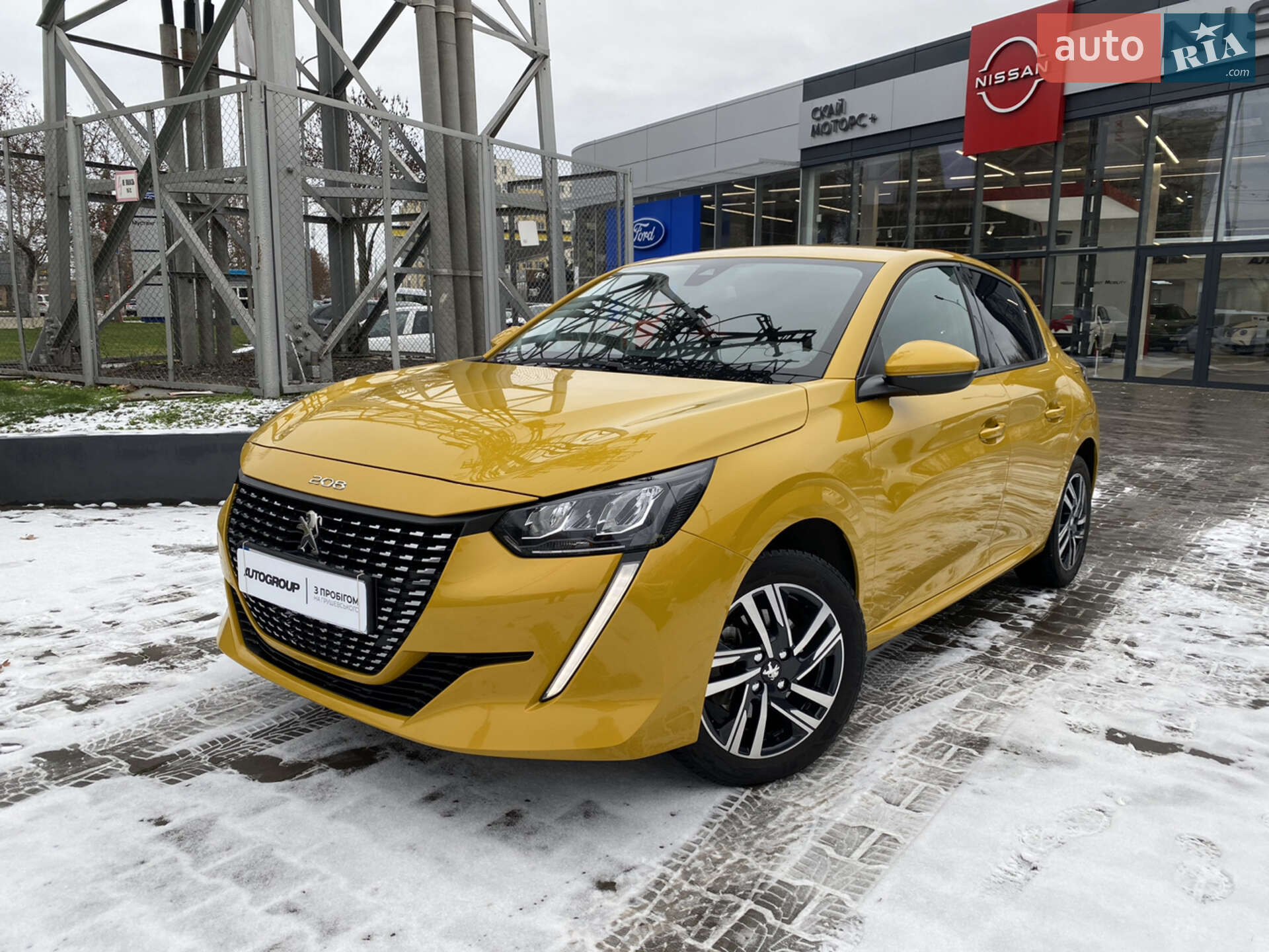 PEUGEOT 208 2021