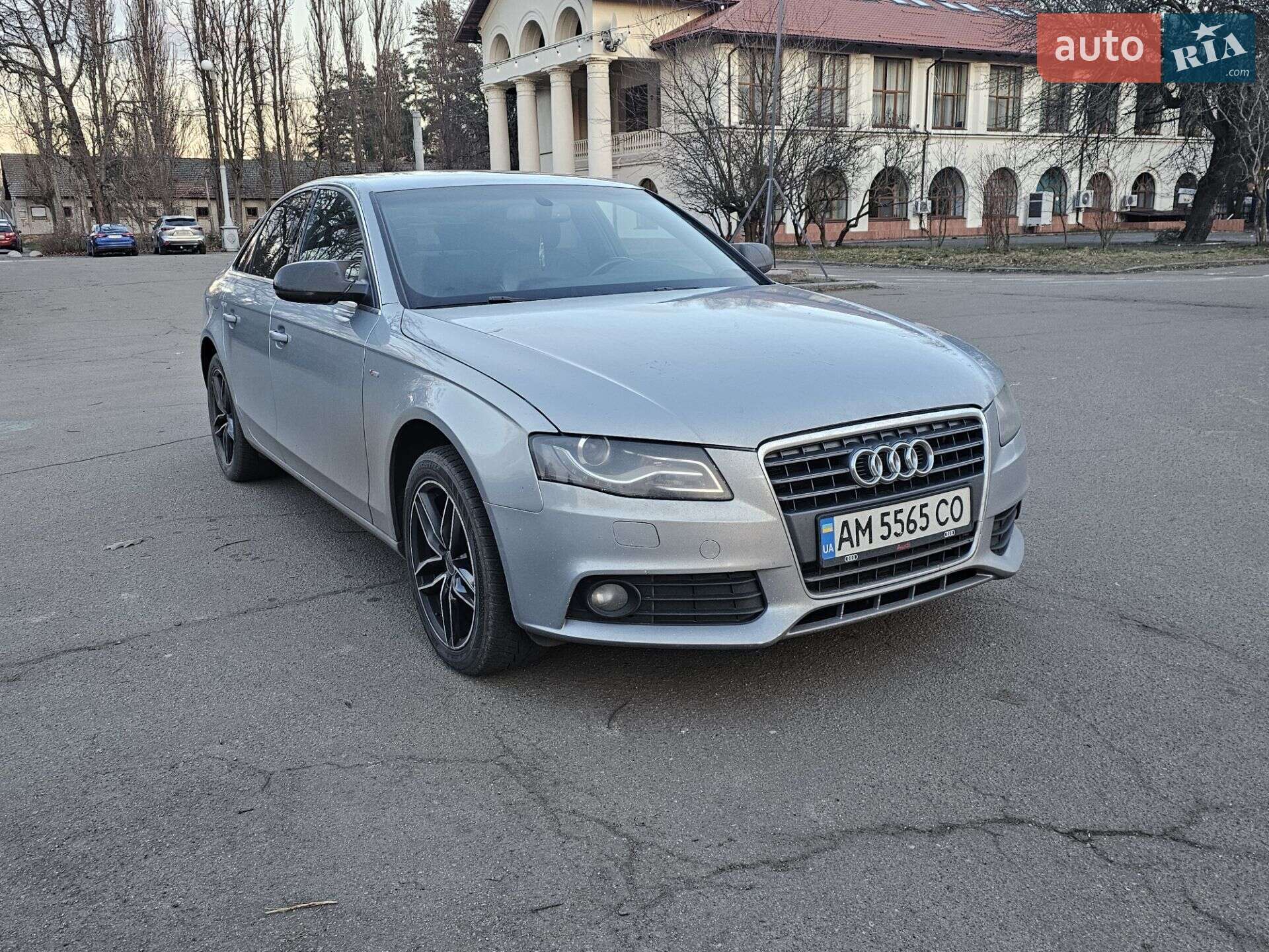 AUDI A4
