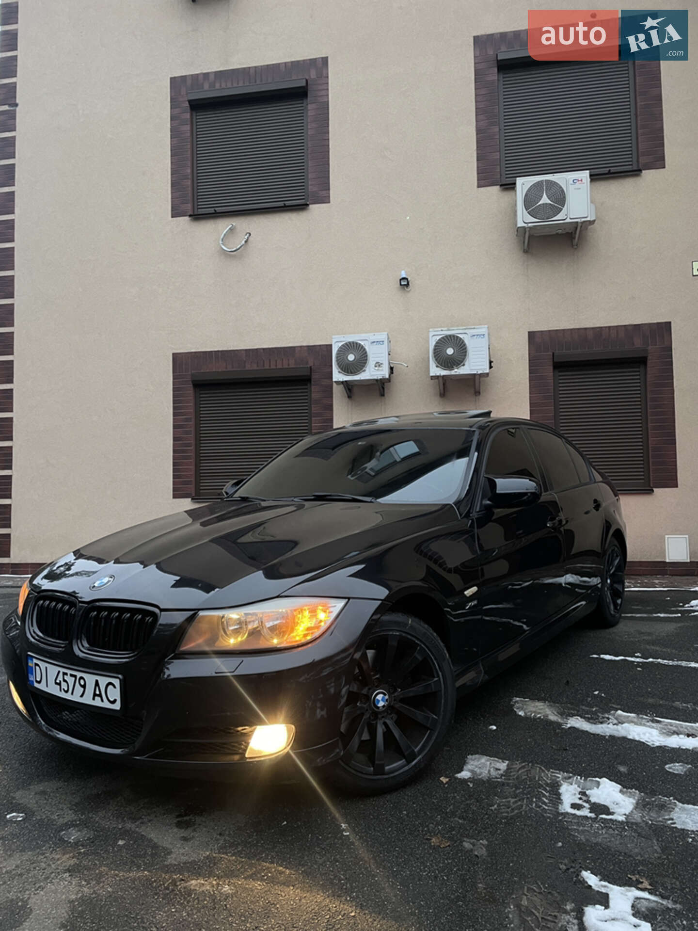 BMW 328 2011