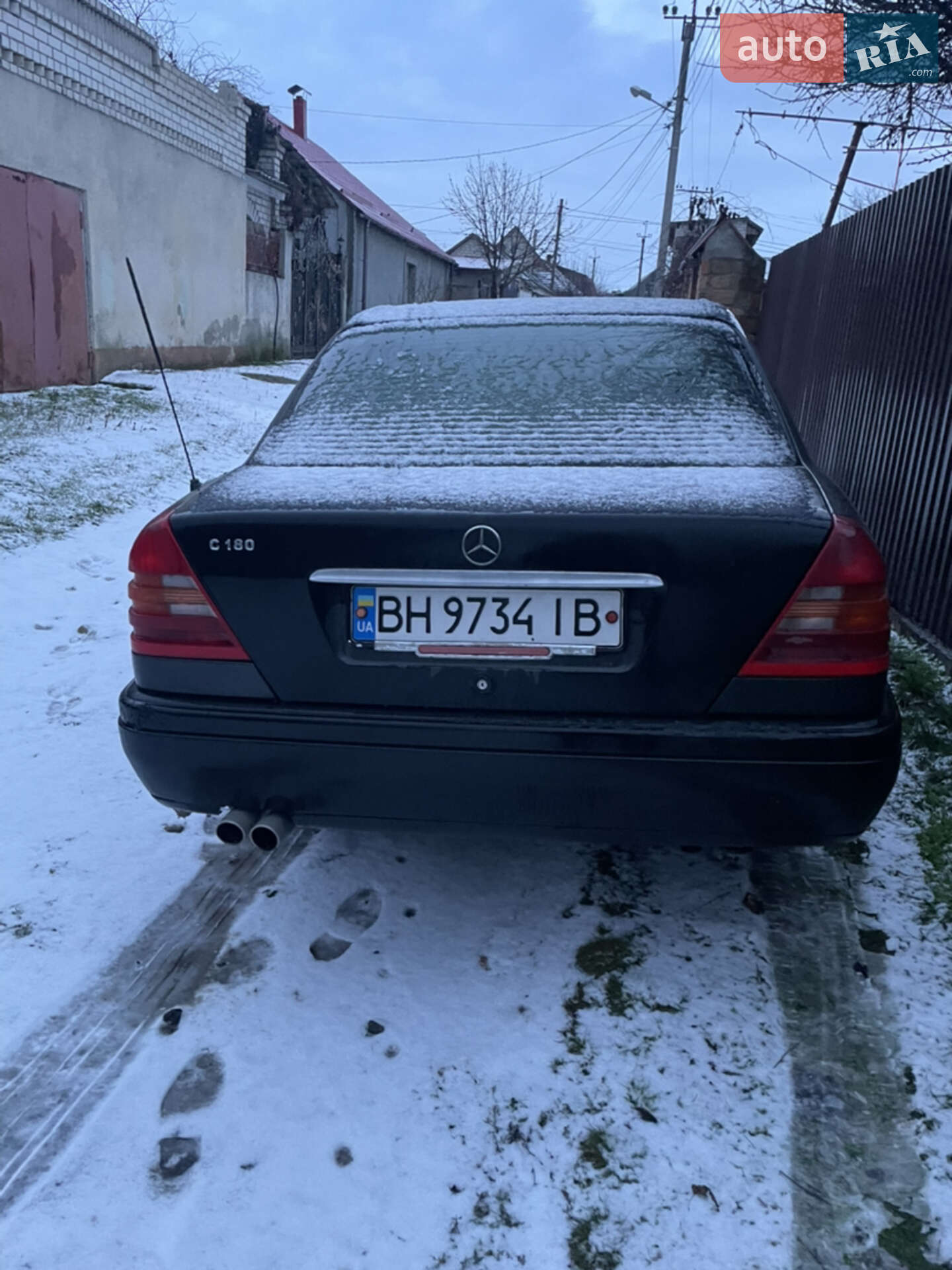 MERCEDES-BENZ C 180 1993