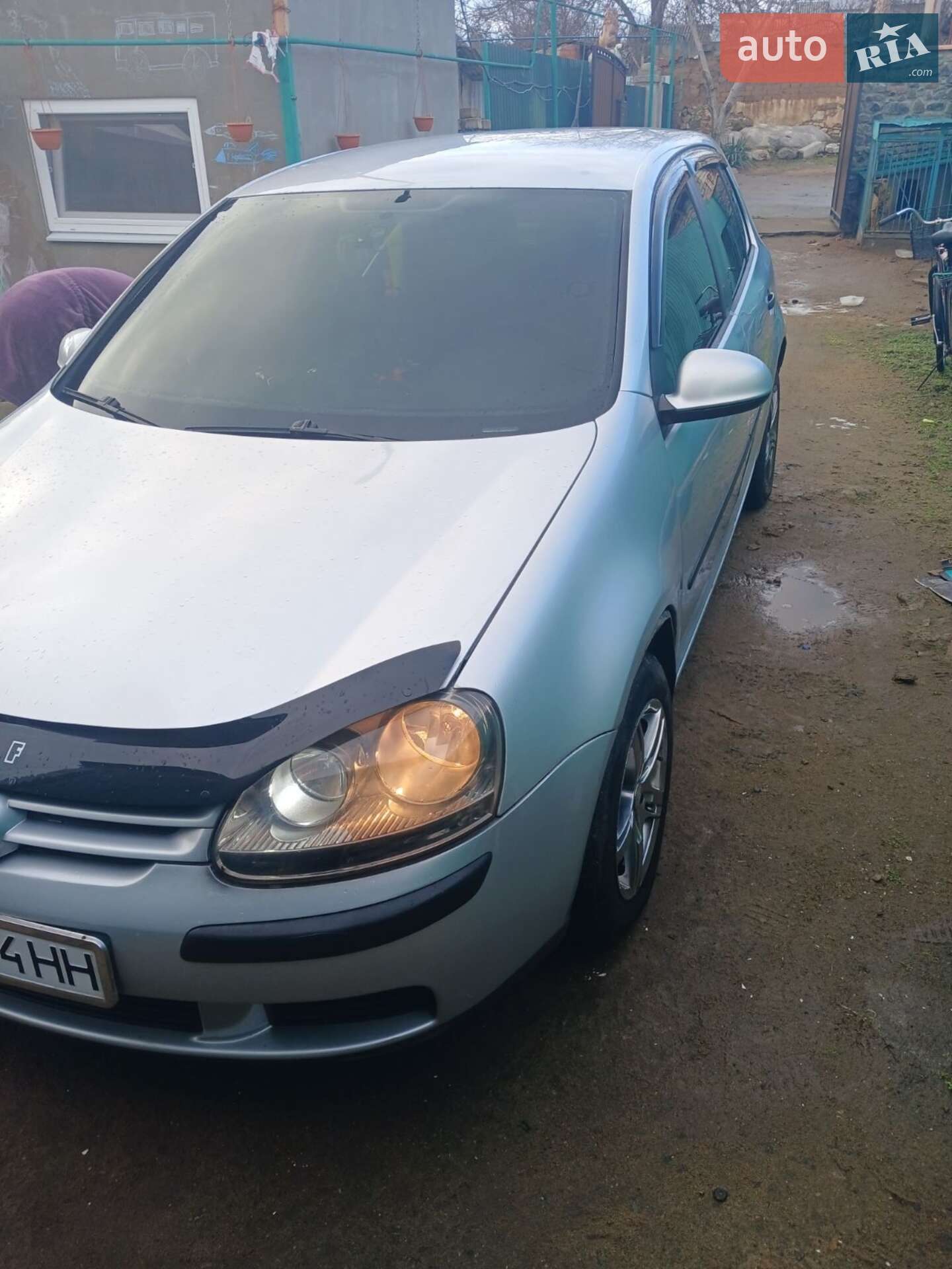VOLKSWAGEN GOLF 2005