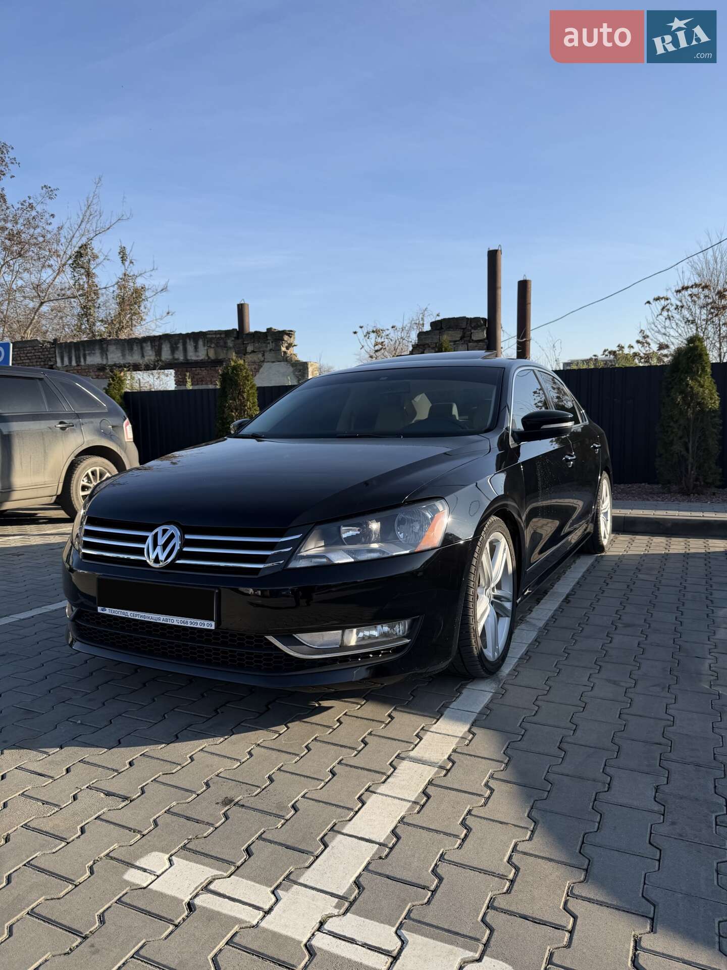 VOLKSWAGEN PASSAT 2014