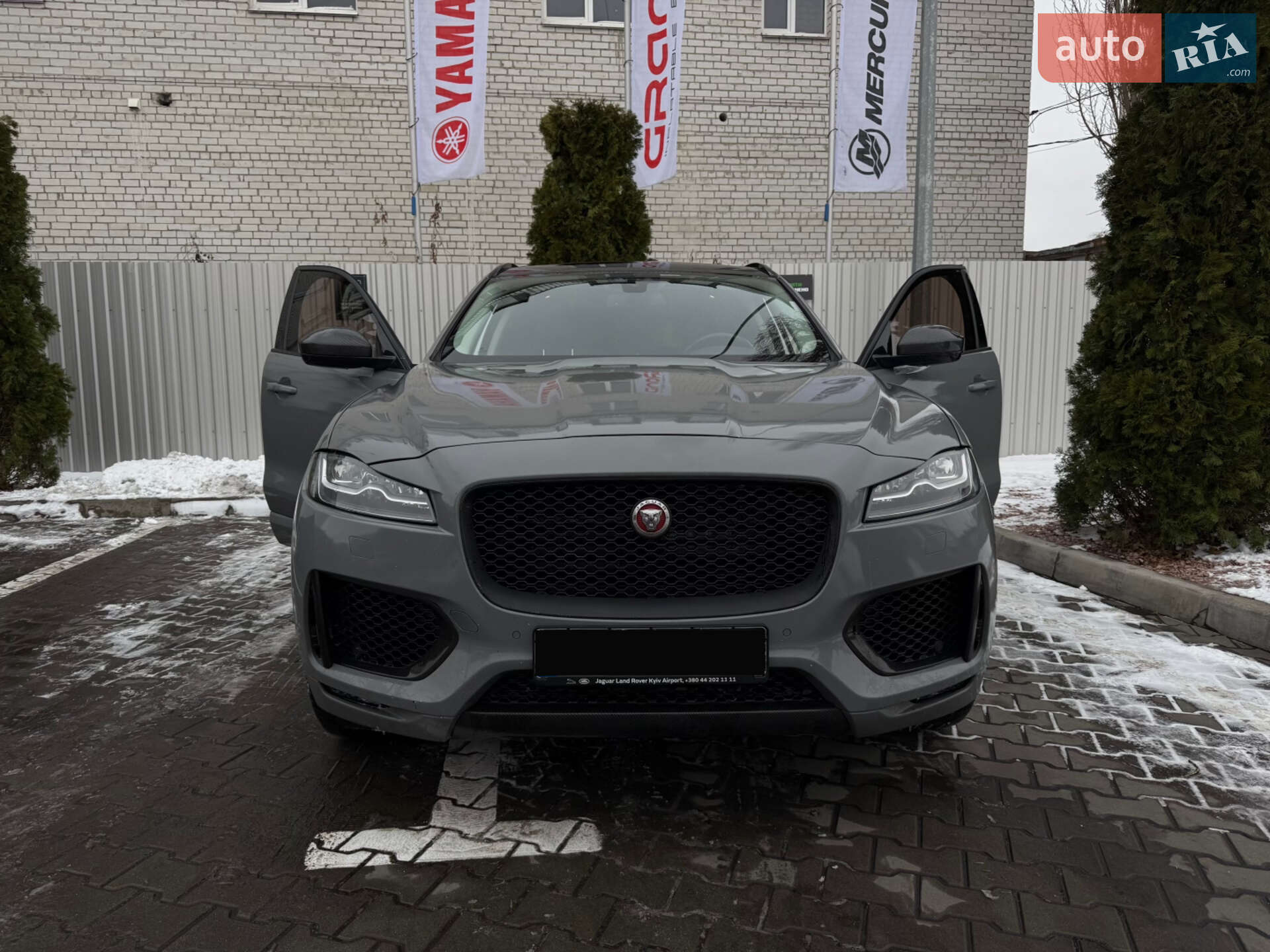 JAGUAR F-PACE 2016