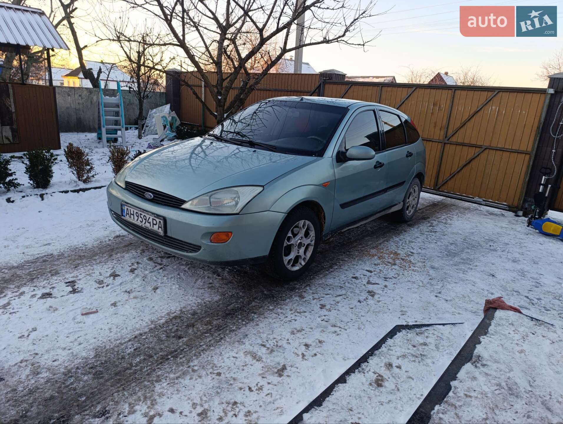 FORD FOCUS 1999