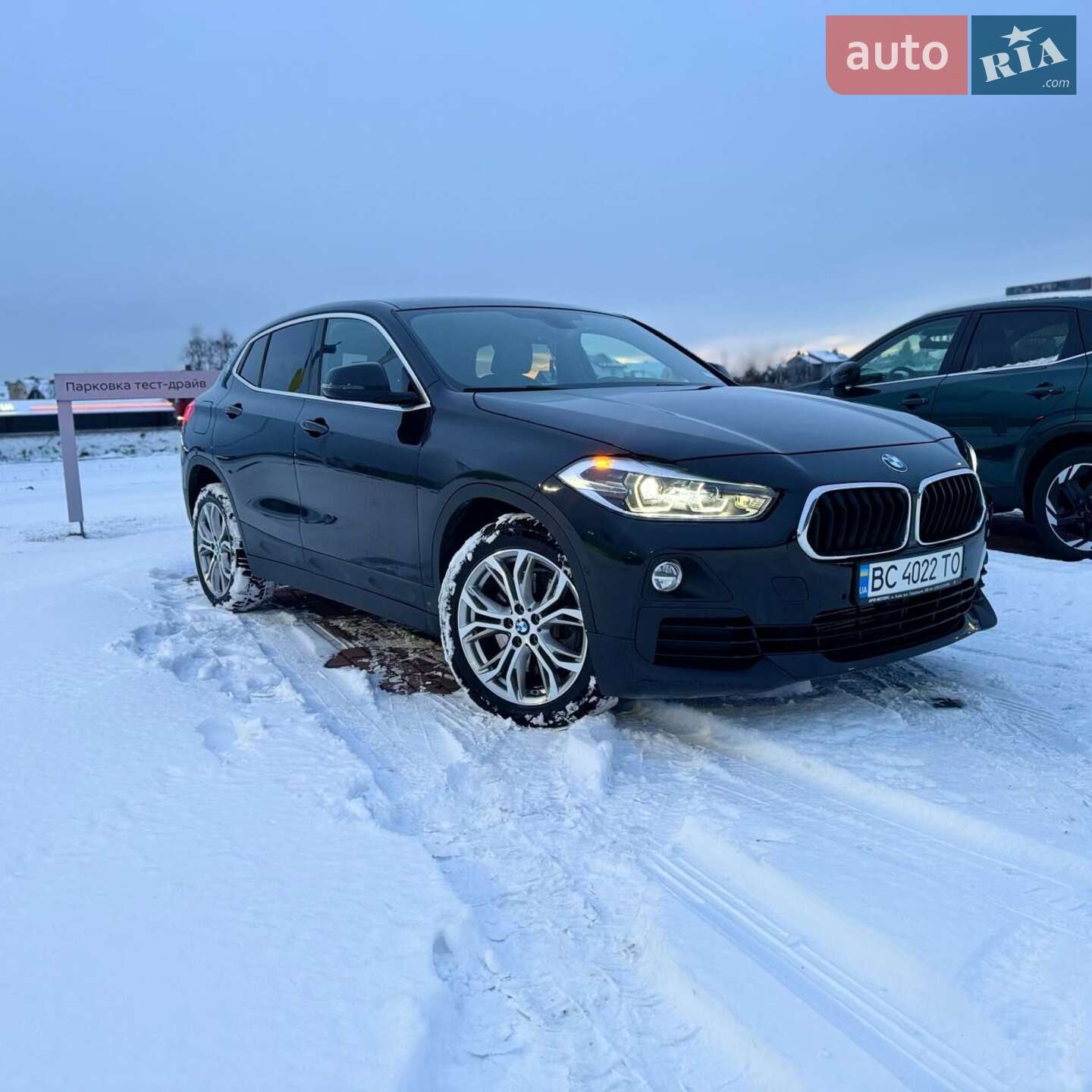 Головне фото звіту автомобіля BMW X2 2018
