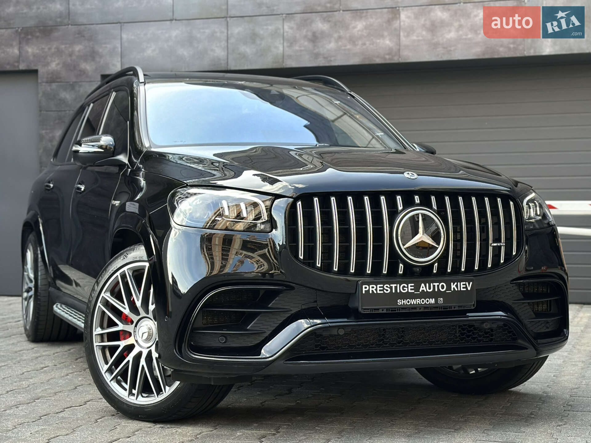 MERCEDES-BENZ GLS 63 2020