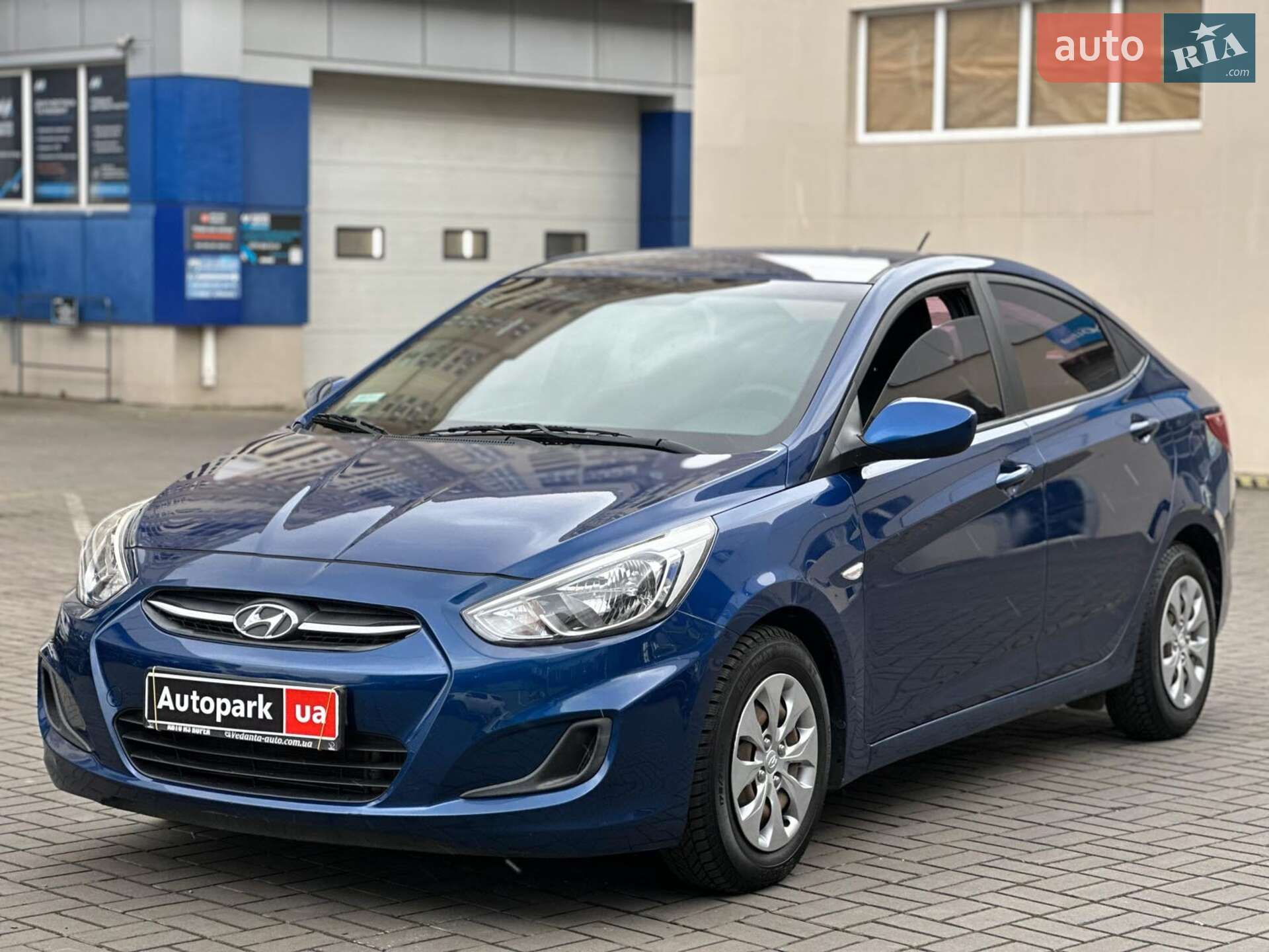 HYUNDAI ACCENT 2016