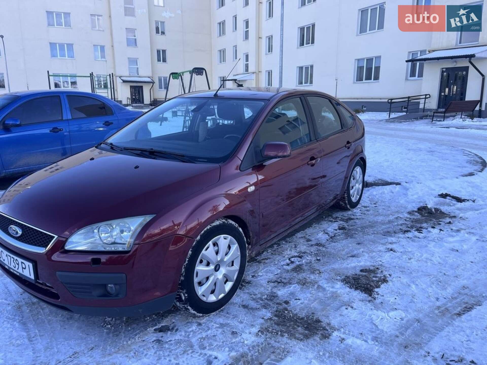 Головне фото звіту автомобіля FORD FOCUS 2005
