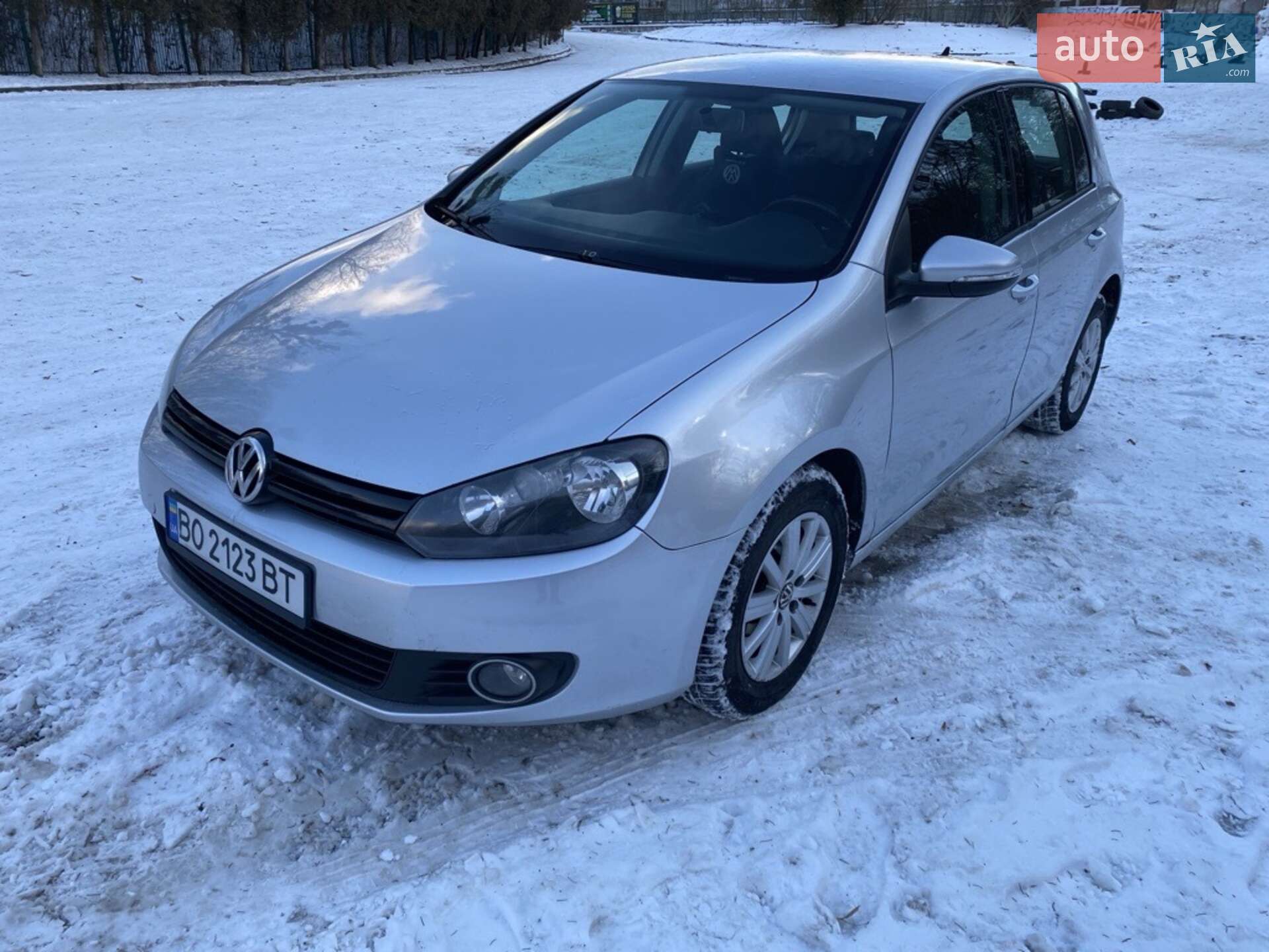 VOLKSWAGEN GOLF 2011