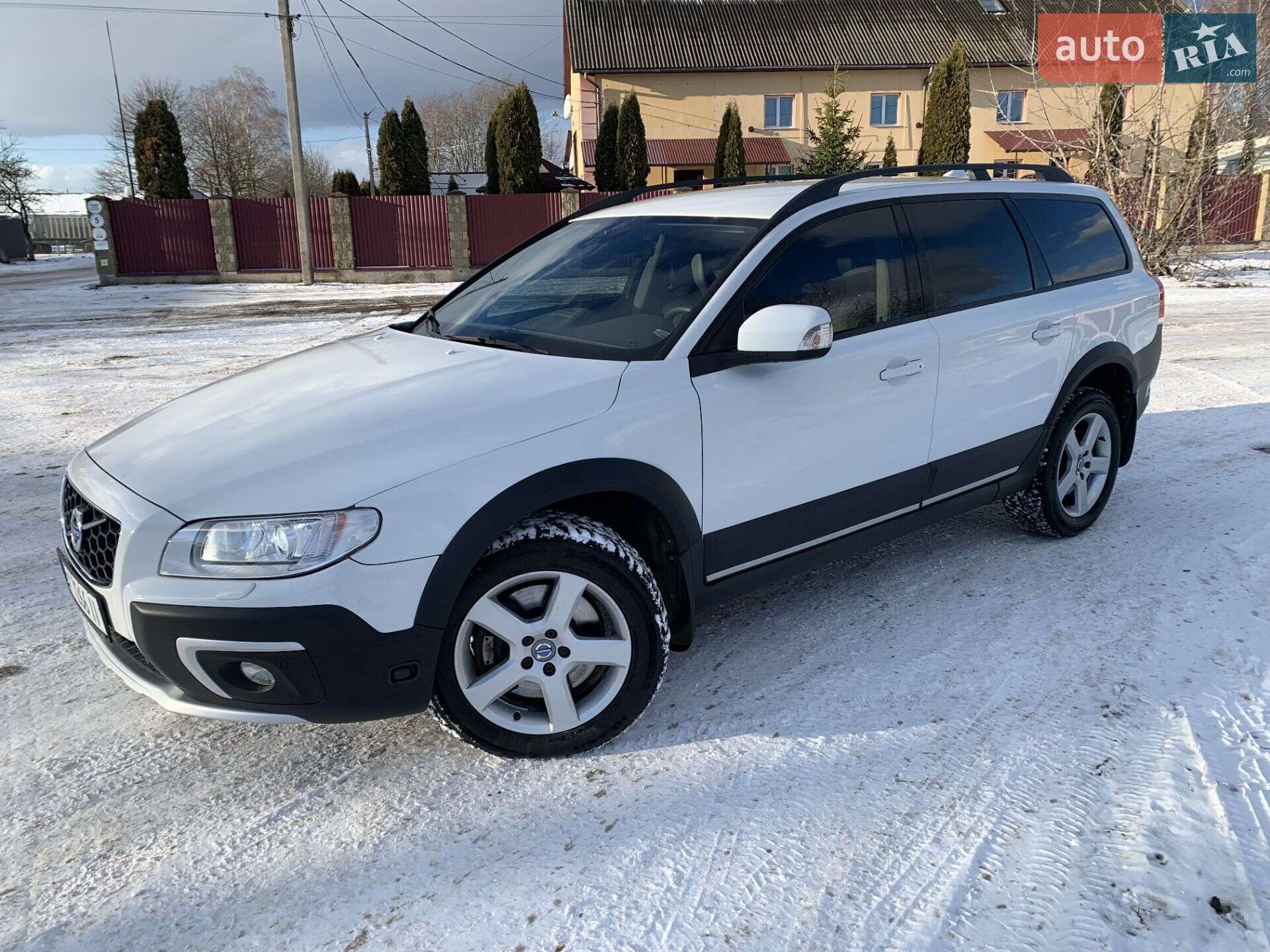 VOLVO XC70 2016