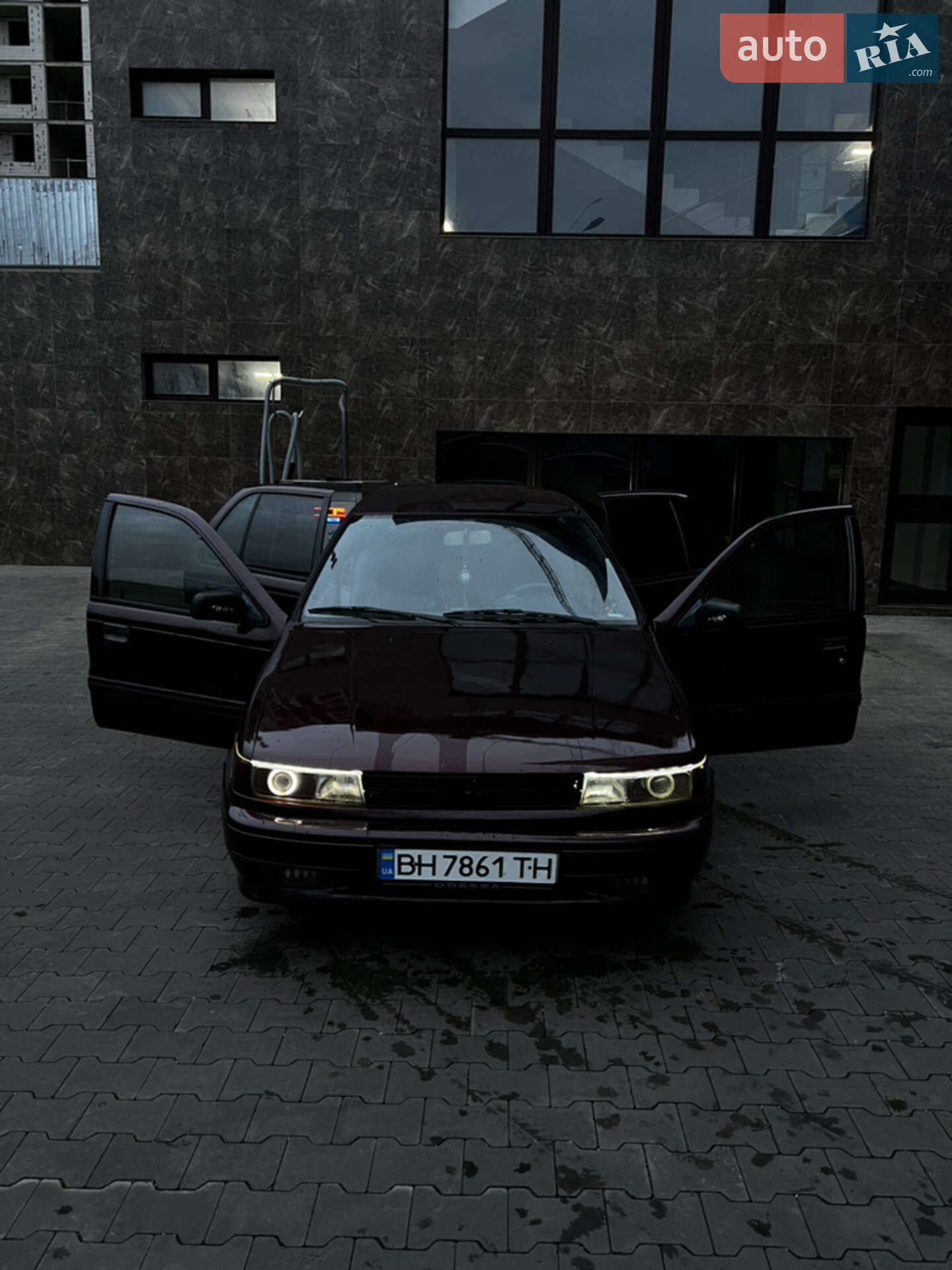 MITSUBISHI LANCER 1991