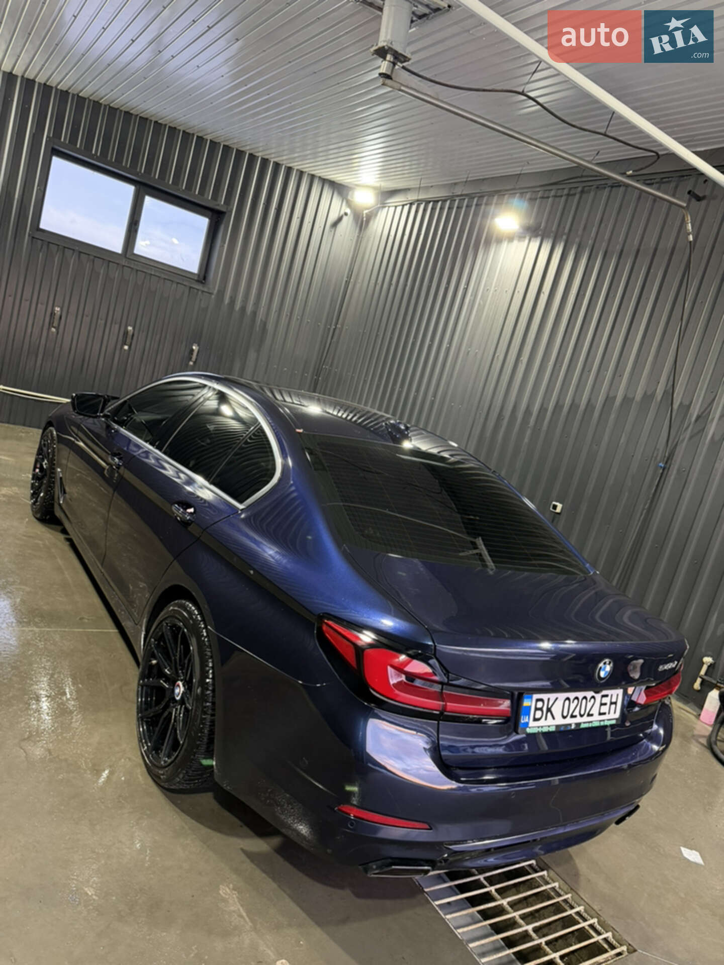 Головне фото звіту автомобіля BMW 540I 2017
