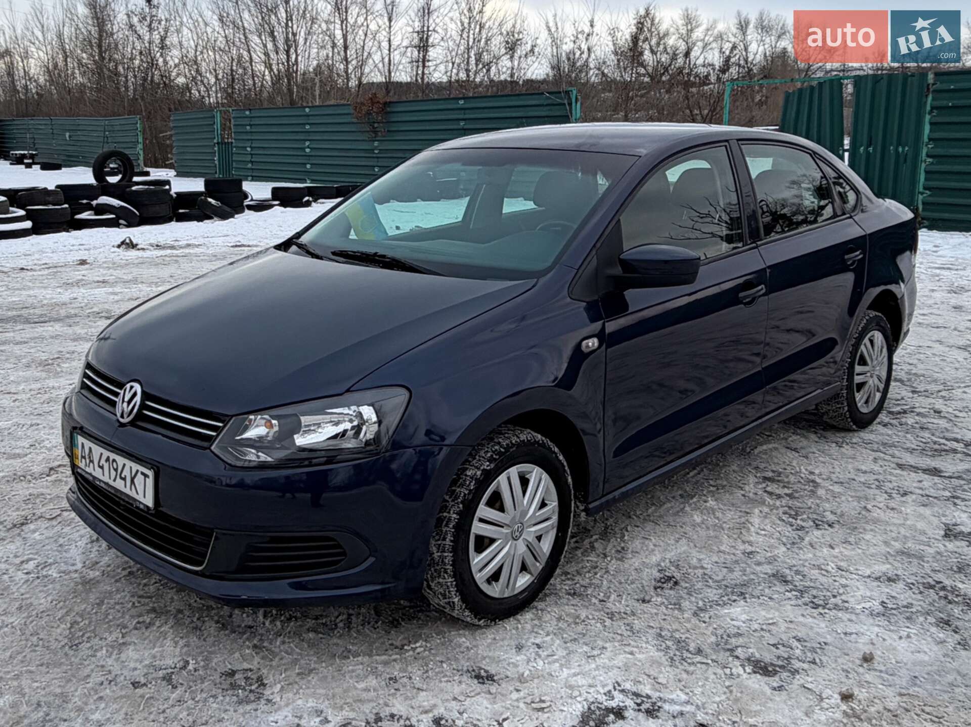 VOLKSWAGEN POLO 2013