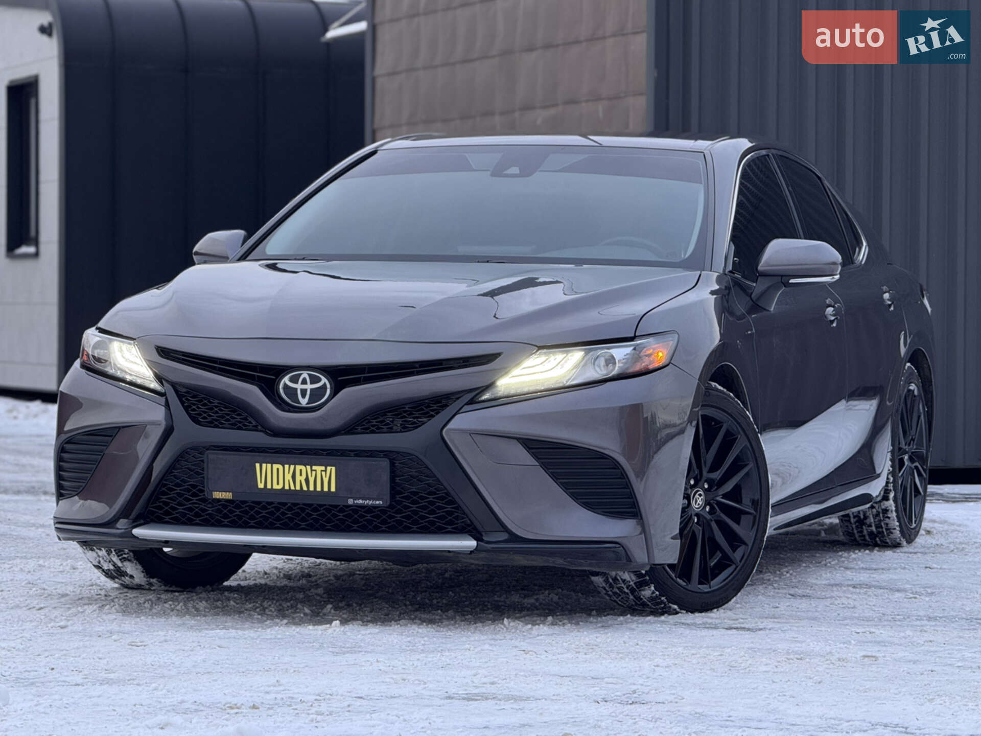 Головне фото звіту автомобіля TOYOTA CAMRY 2022