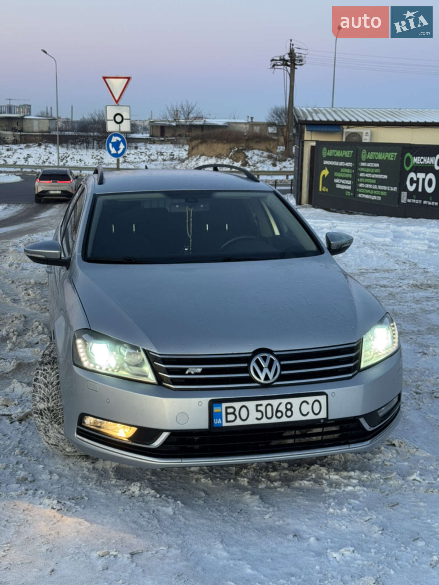 VOLKSWAGEN PASSAT 2013