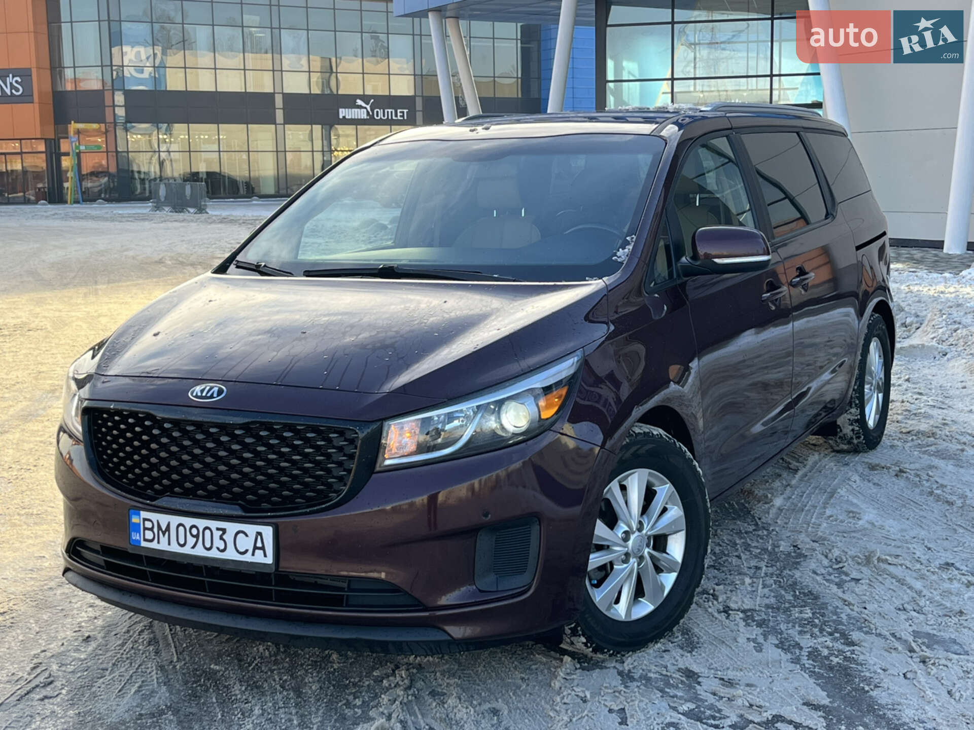 KIA SEDONA 2016