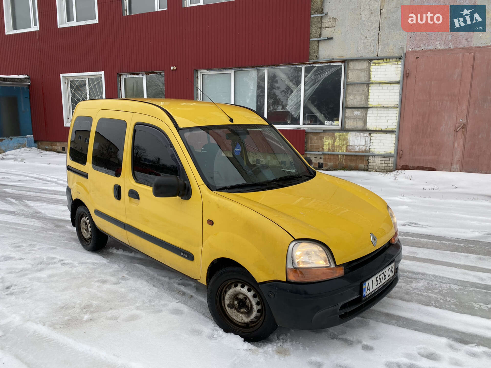 Головне фото звіту автомобіля RENAULT KANGOO 2000