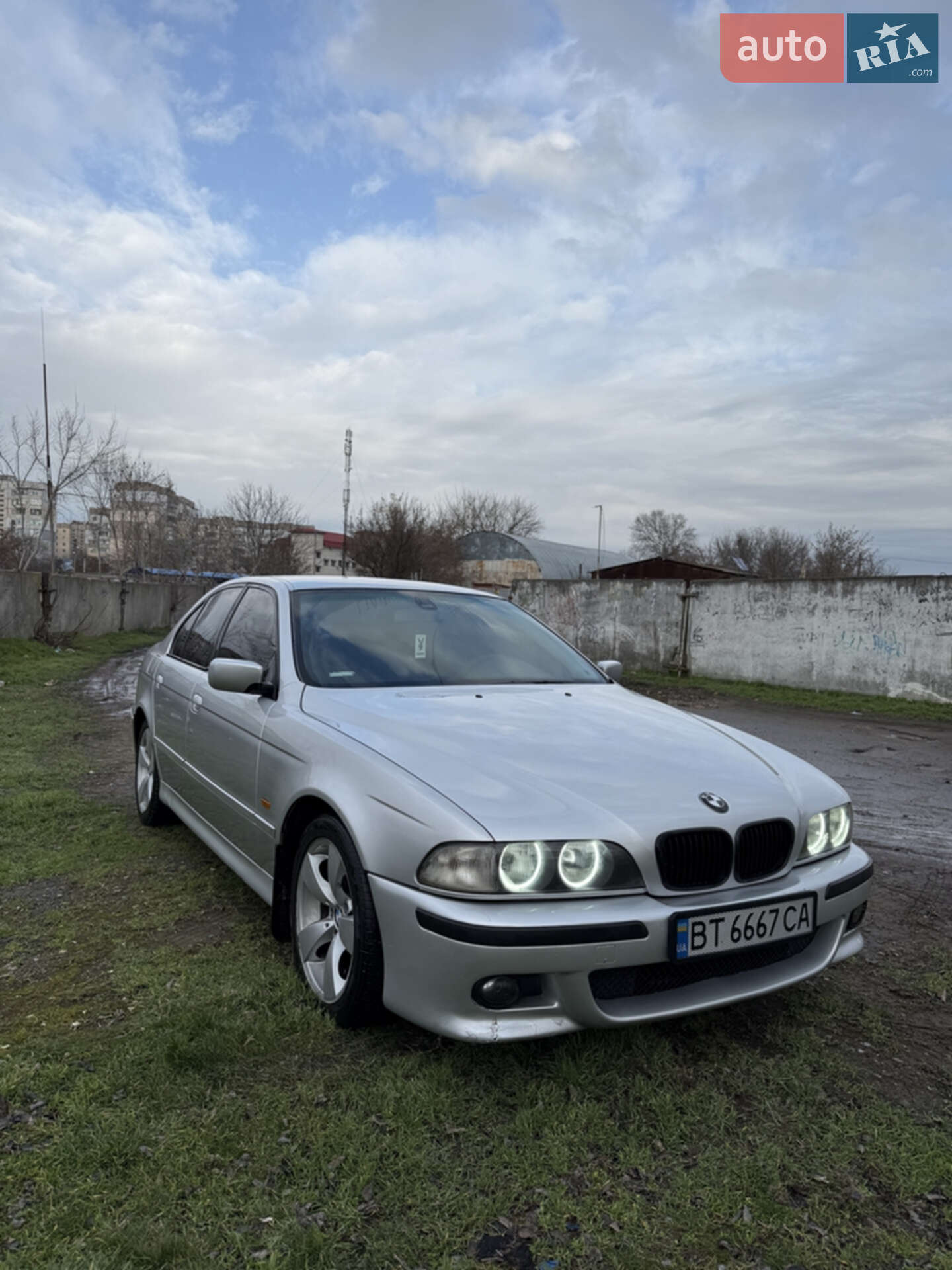 BMW 530I 2001