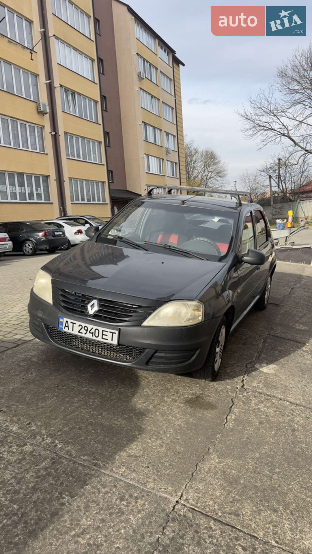RENAULT LOGAN 2009